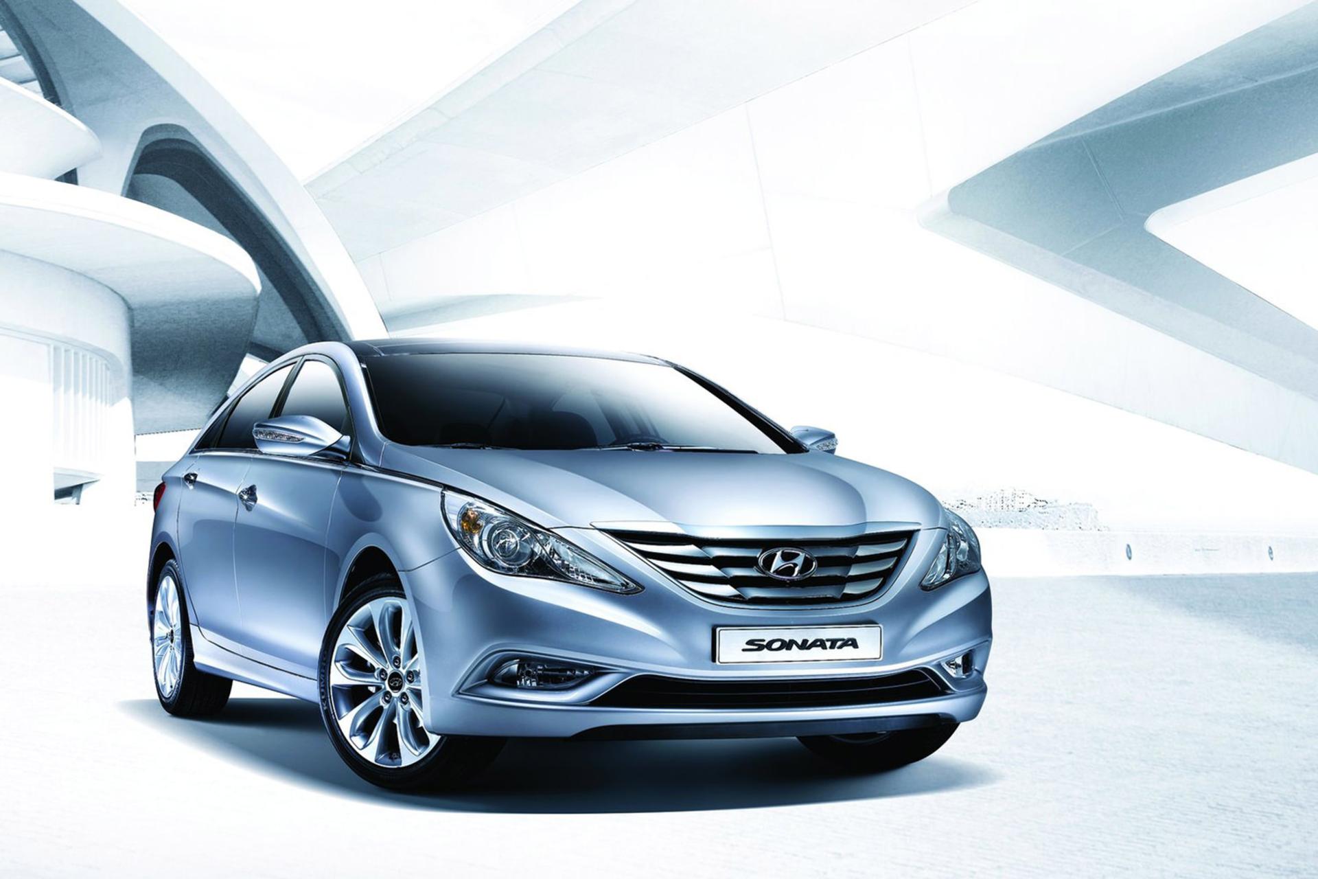 خودرو هیوندای سوناتا ۲۰۰۹ / Hyundai Sonata YF 2009 نمای جلو ۰۳