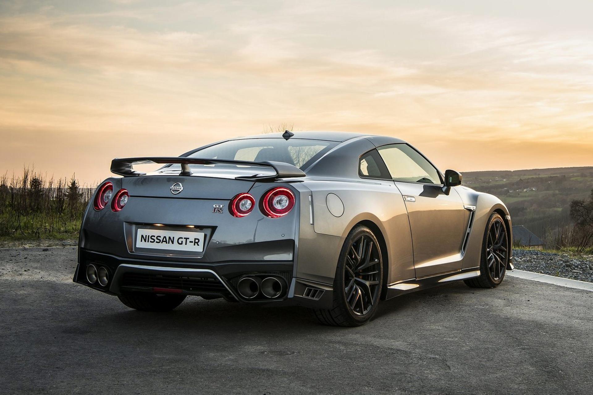 Nissan GT-R 2017