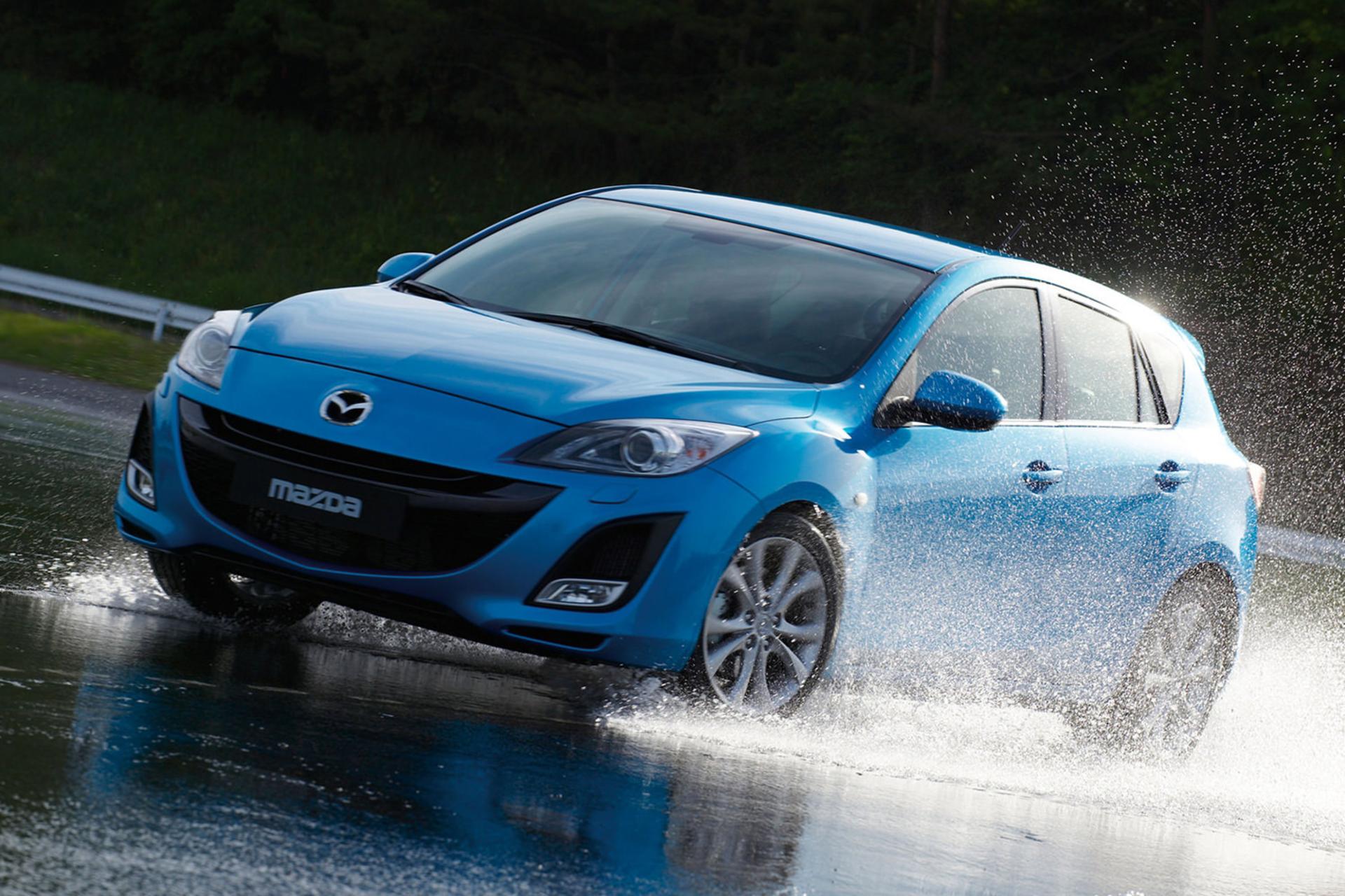 مزدا ۳ / Mazda 3 نمای جلو ۳