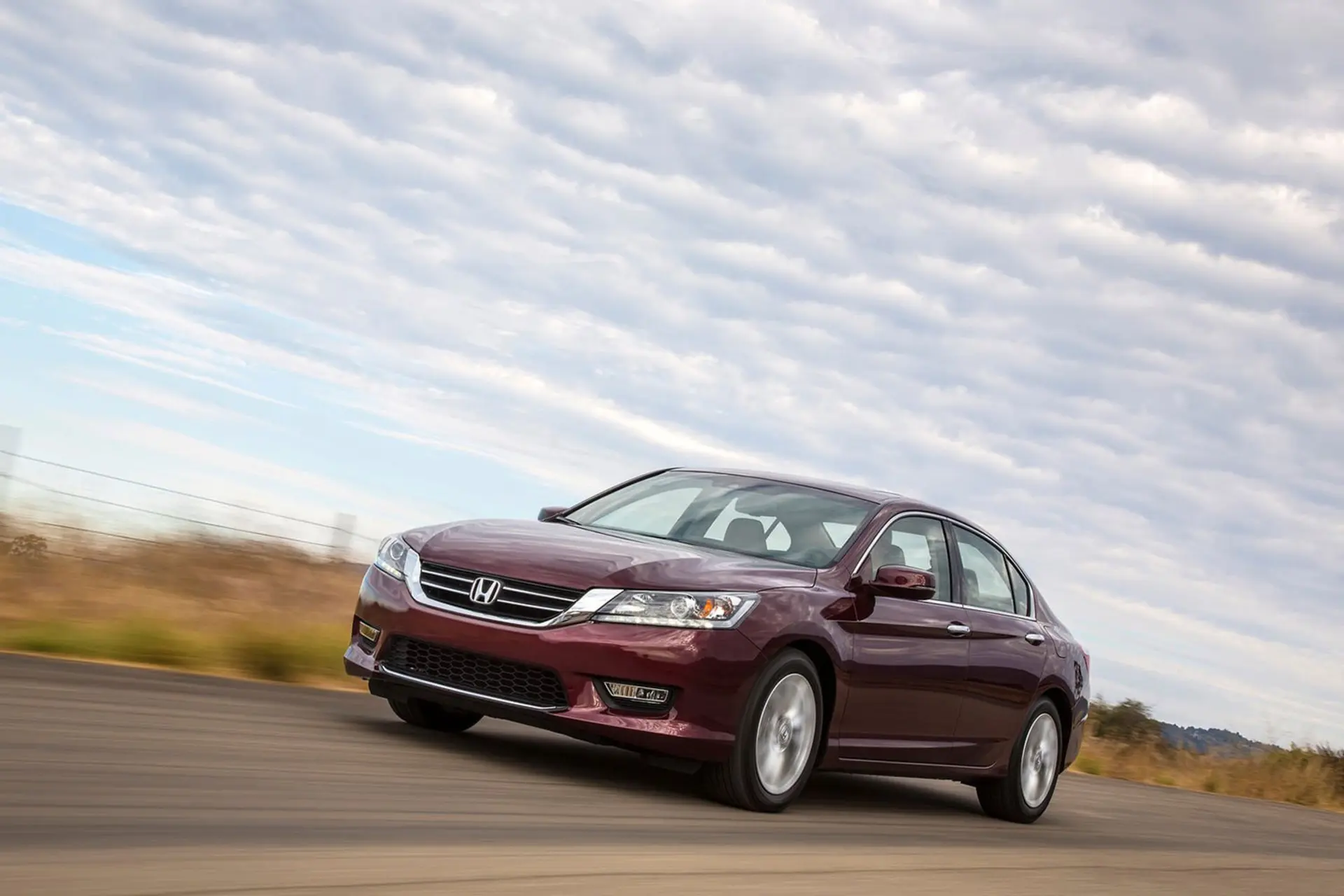خودرو هوندا آکورد ۲۰۱۳ / Honda Accord 2013 نمای جلو ۰۳