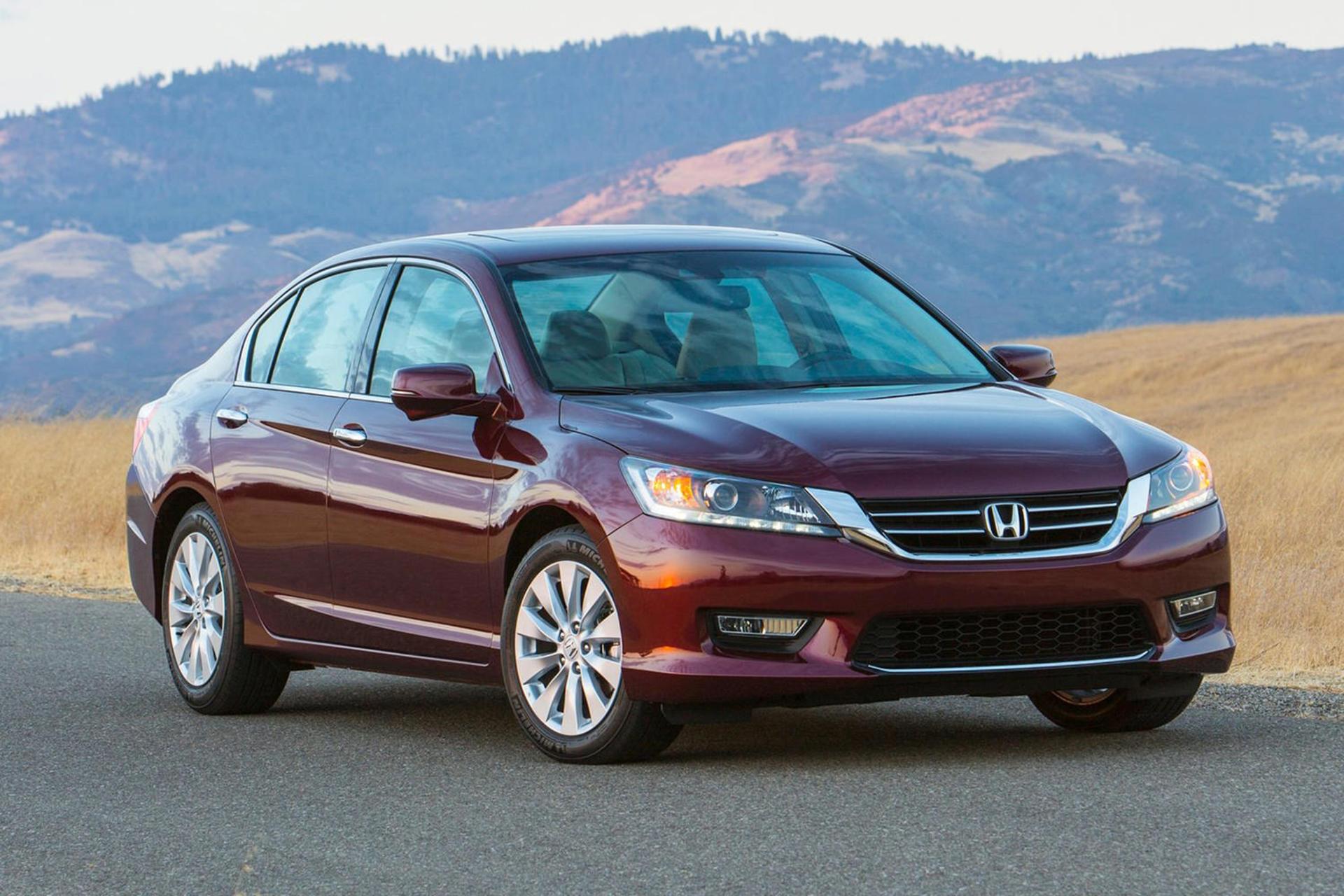 خودرو هوندا آکورد ۲۰۱۳ / Honda Accord 2013 نمای جلو ۰۴