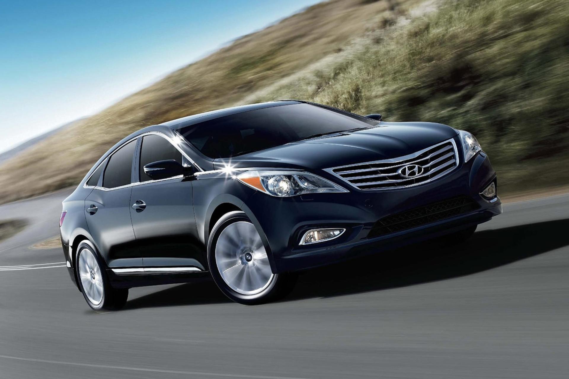خودرو هیوندای آزرا گرنجور ۲۰۱۲ / Hyundai Azera Grandeur 2012 نمای جلو ۰۲