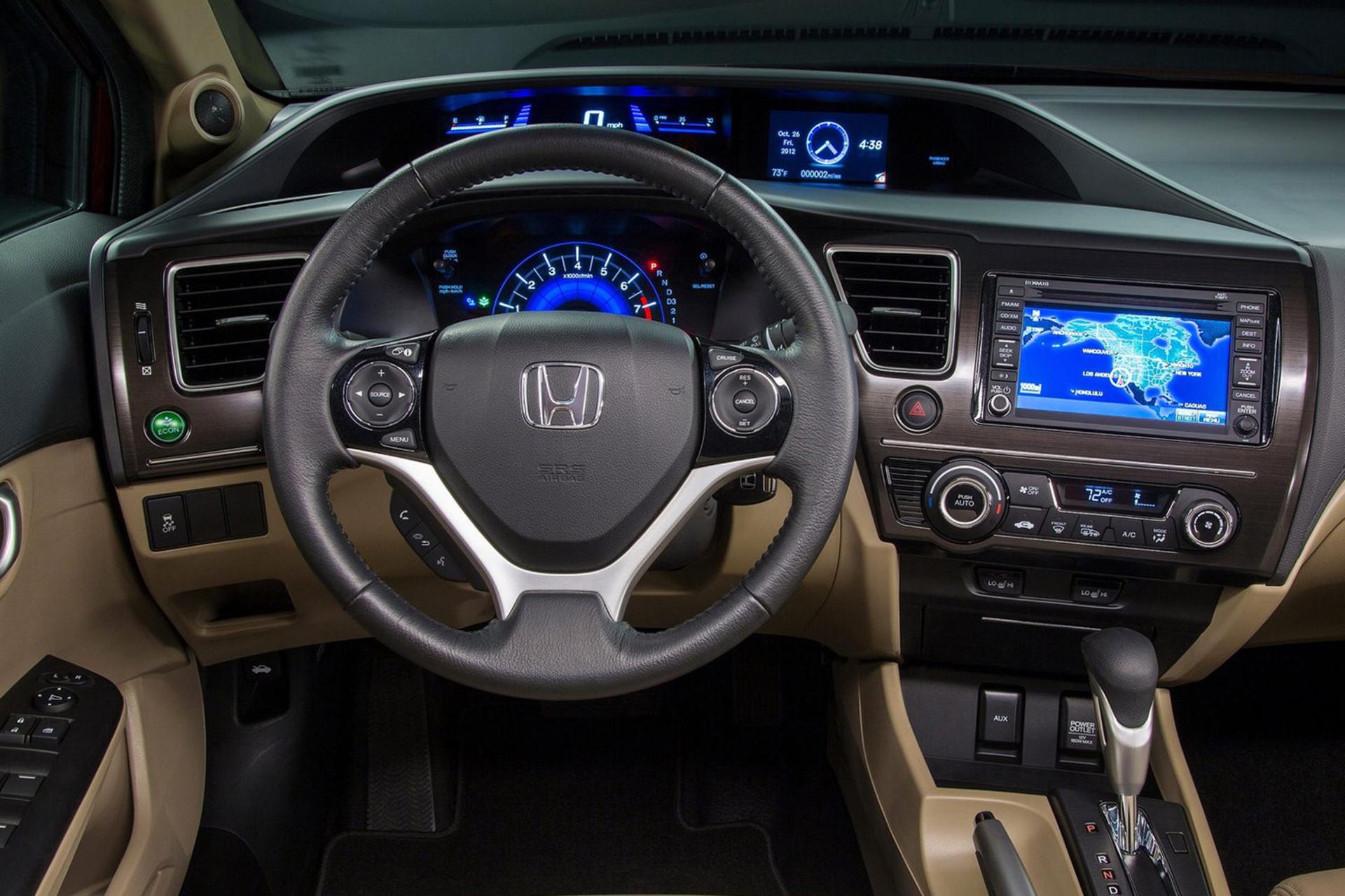 خودرو هوندا سیویک ۲۰۱۳ / Honda Civic 2013 کابین