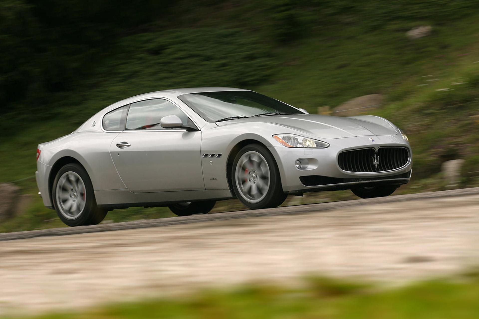 خودرو مازراتی گرن توریسمو ۲۰۰۸ / Maserati GranTurismo 2008 نمای جلو ۰۴