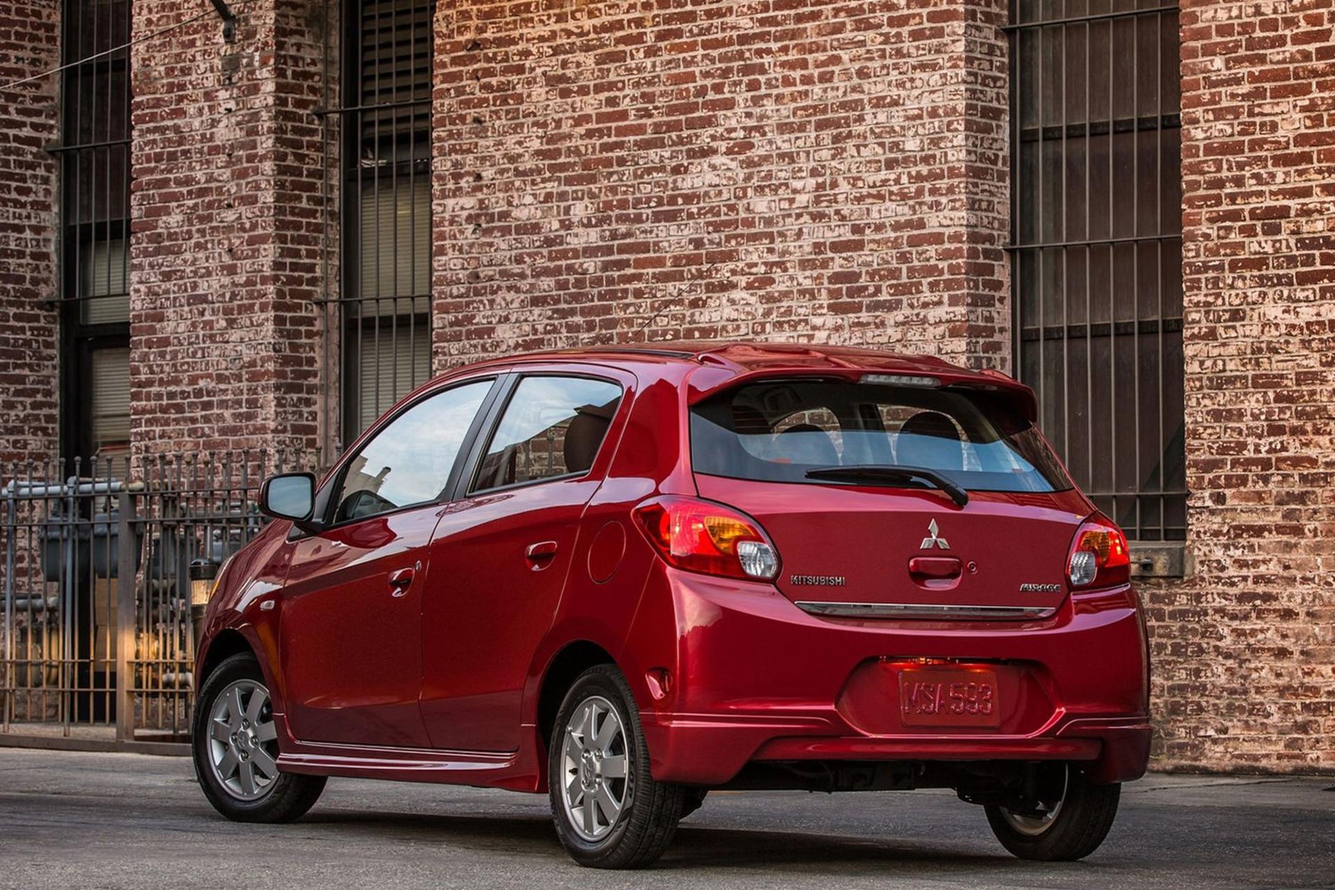 خودرو میتسوبیشی میراژ ۲۰۱۴ / Mitsubishi Mirage 2014 نمای عقب ۰۲