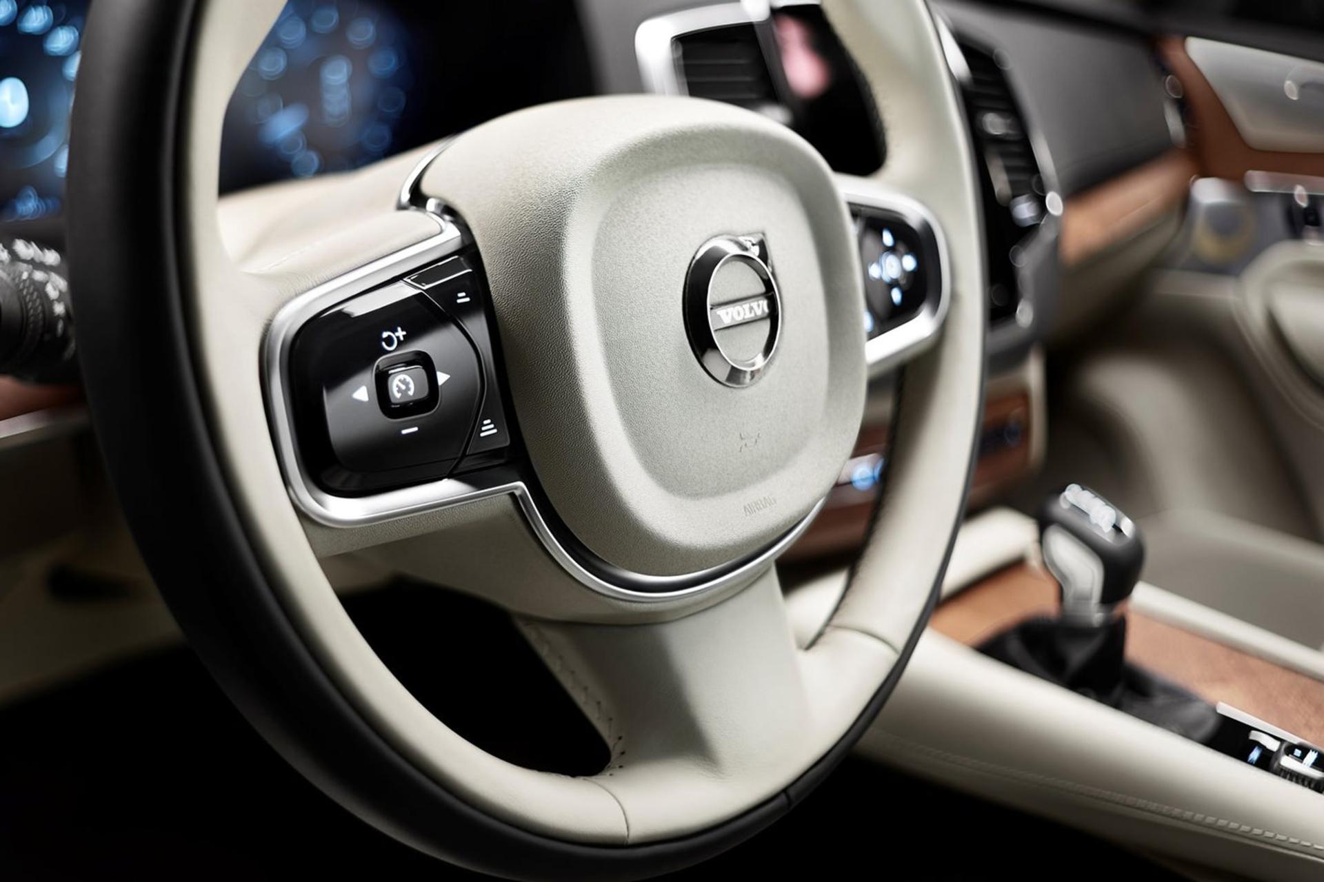 VOLVO XC90 INSCRIPTION 2018 / ولوو XC90 تیپ Inscription مدل ۲۰۱۸