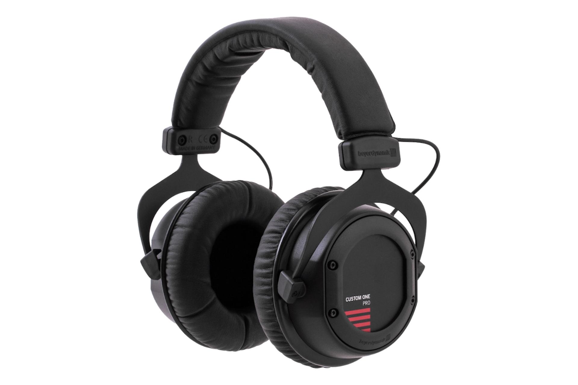 هدفون بیرداینامیک Beyerdynamic Custom One Pro Plus مشکی