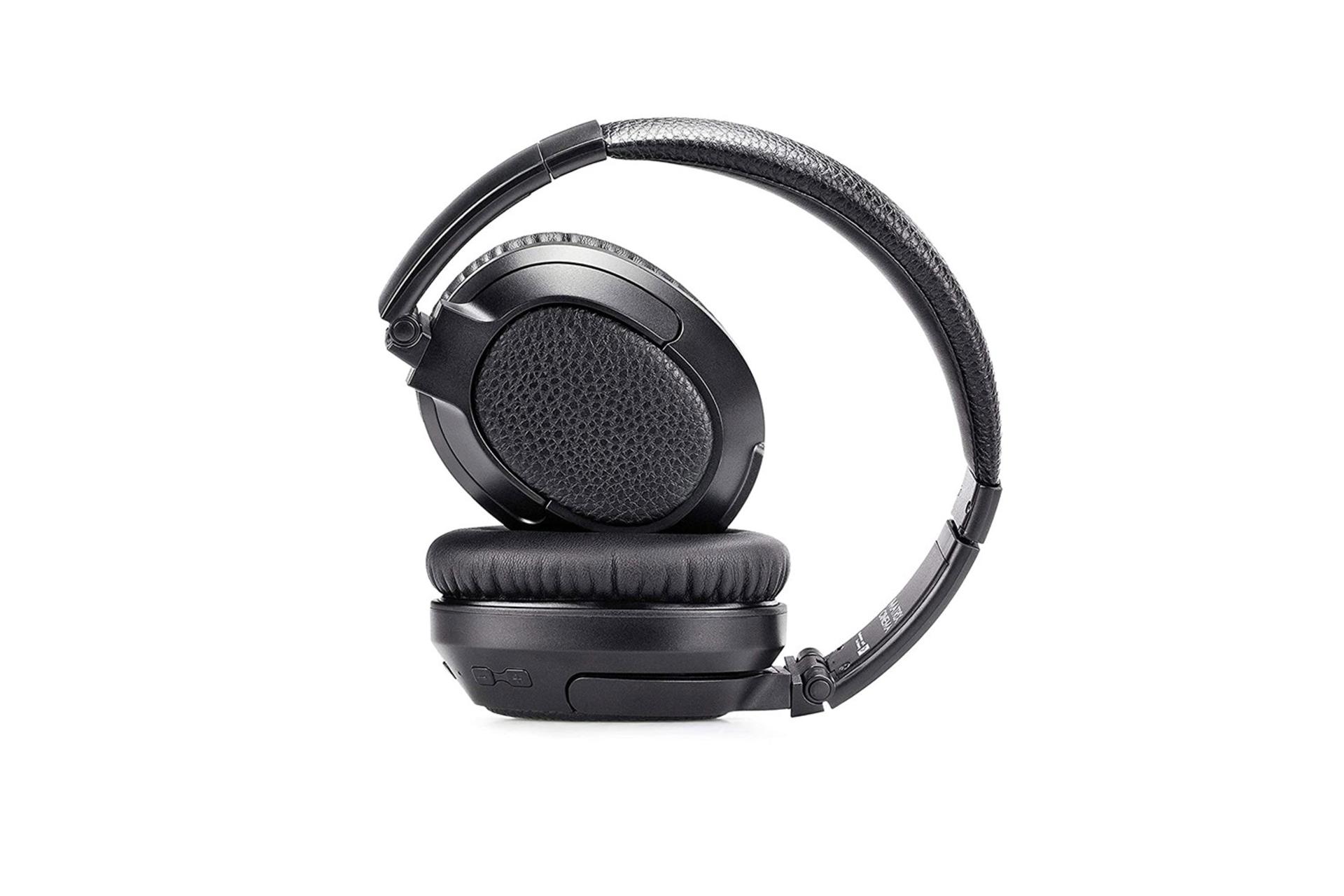 تا کردن گوشی هدفون می آدیو MEE audio Matrix Cinema ANC