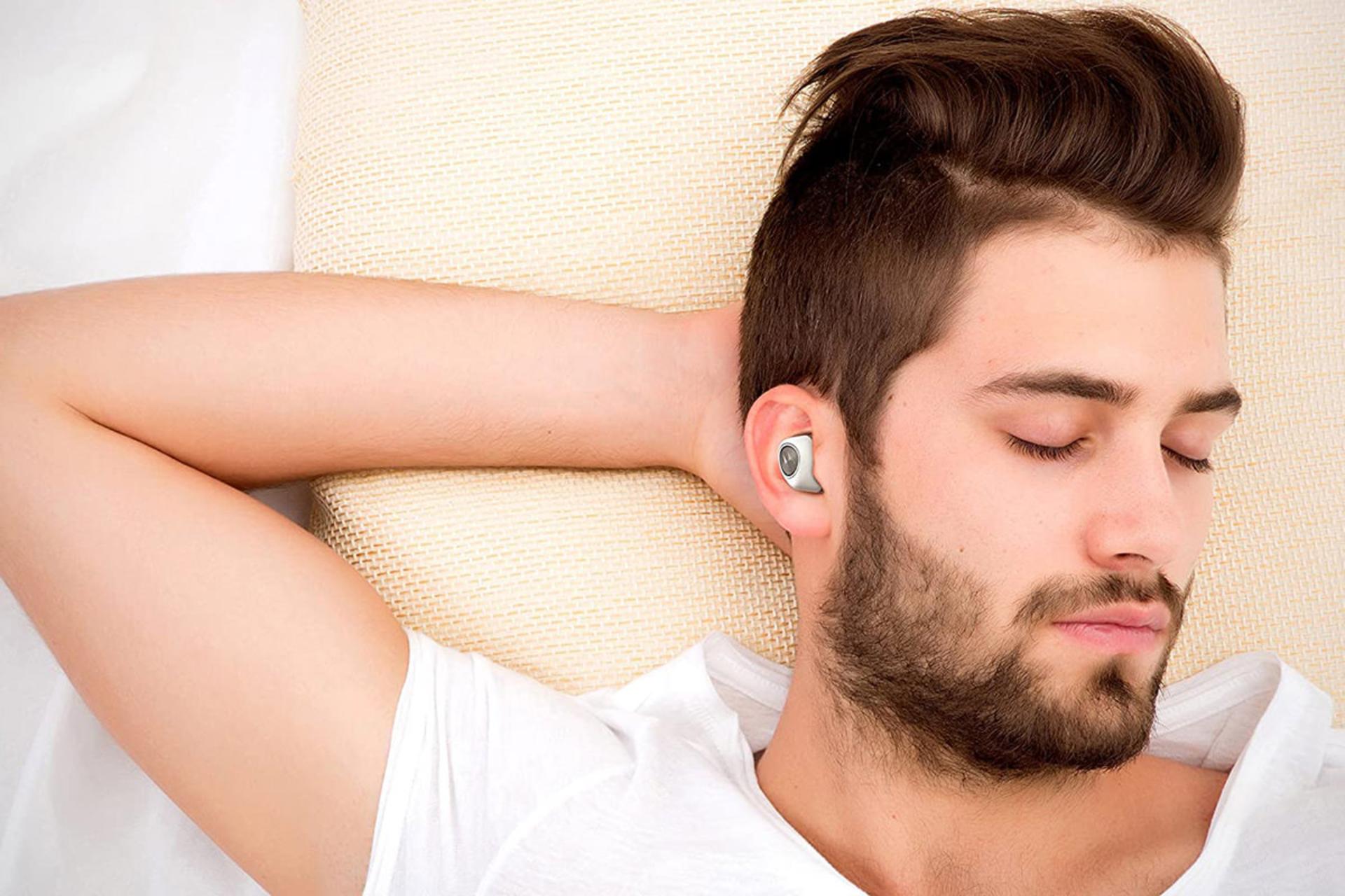 هدفون موتورولا Motorola Verveones Music Edition روی گوش