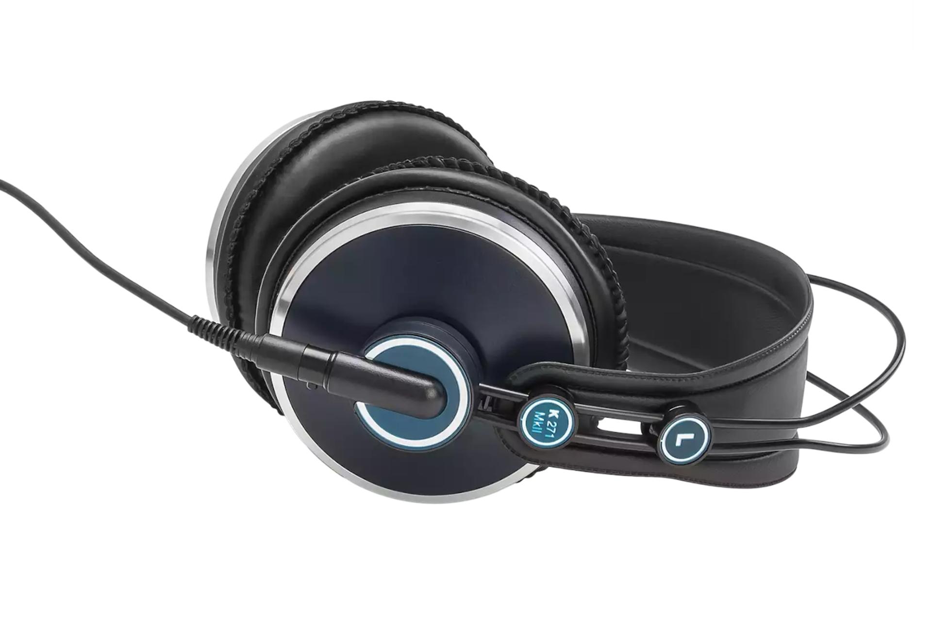 نمای جانبی هدفون ای کی جی AKG K271 MKII