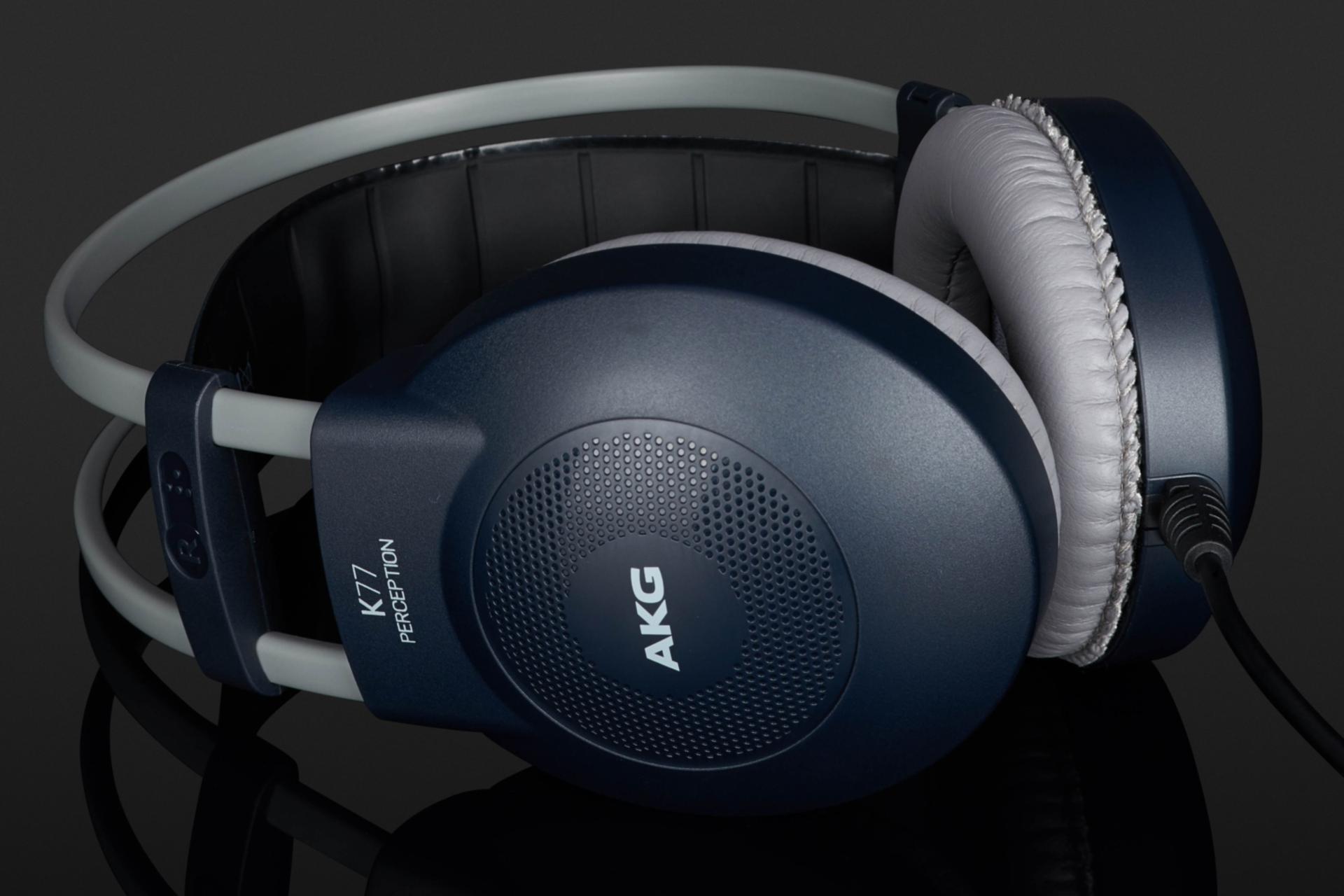 نمای کناری هدفون ای کی جی K77 پرسپشن AKG K77 Perception
