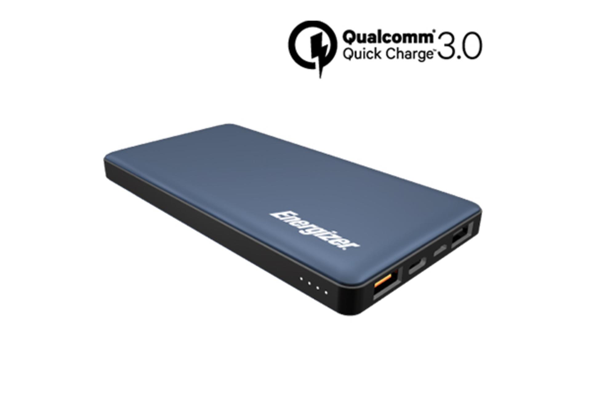 نمای کلی پاور بانک انرجایزر UE10015CQ با قابلیت شارژ سریع Qualcomm 3.0