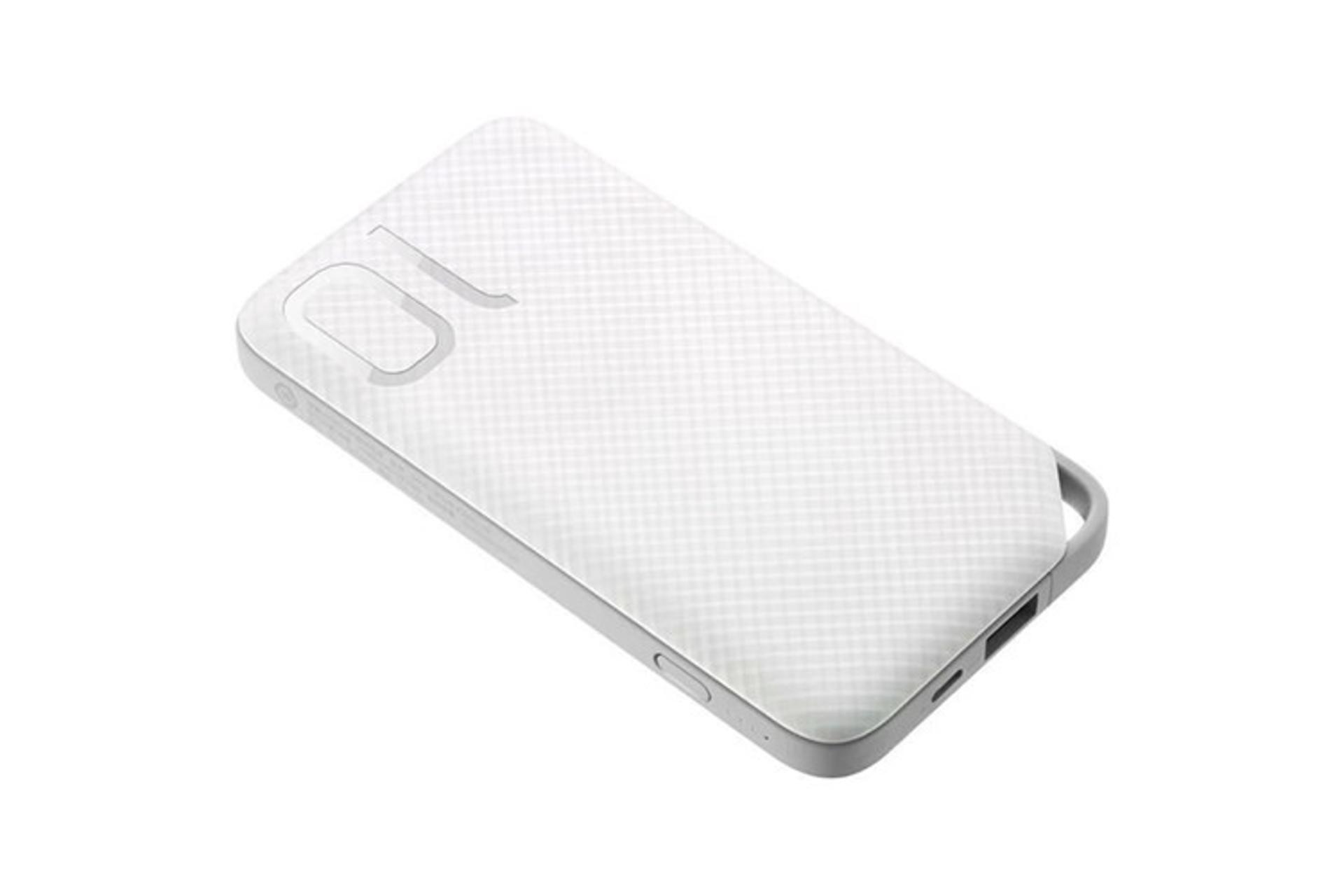 آنر AP08L با ظرفیت 10000 میلی‌آمپر ساعت / Honor AP08L - درگاه ها و کلید پاور