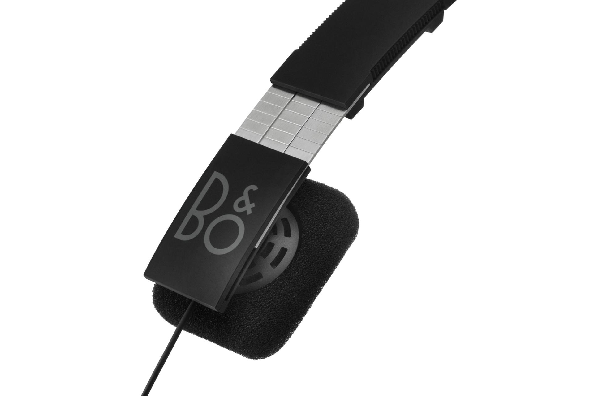 نمای پشت هدفون بنگ اند اولافسن Bang & Olufsen Beoplay Form 2i