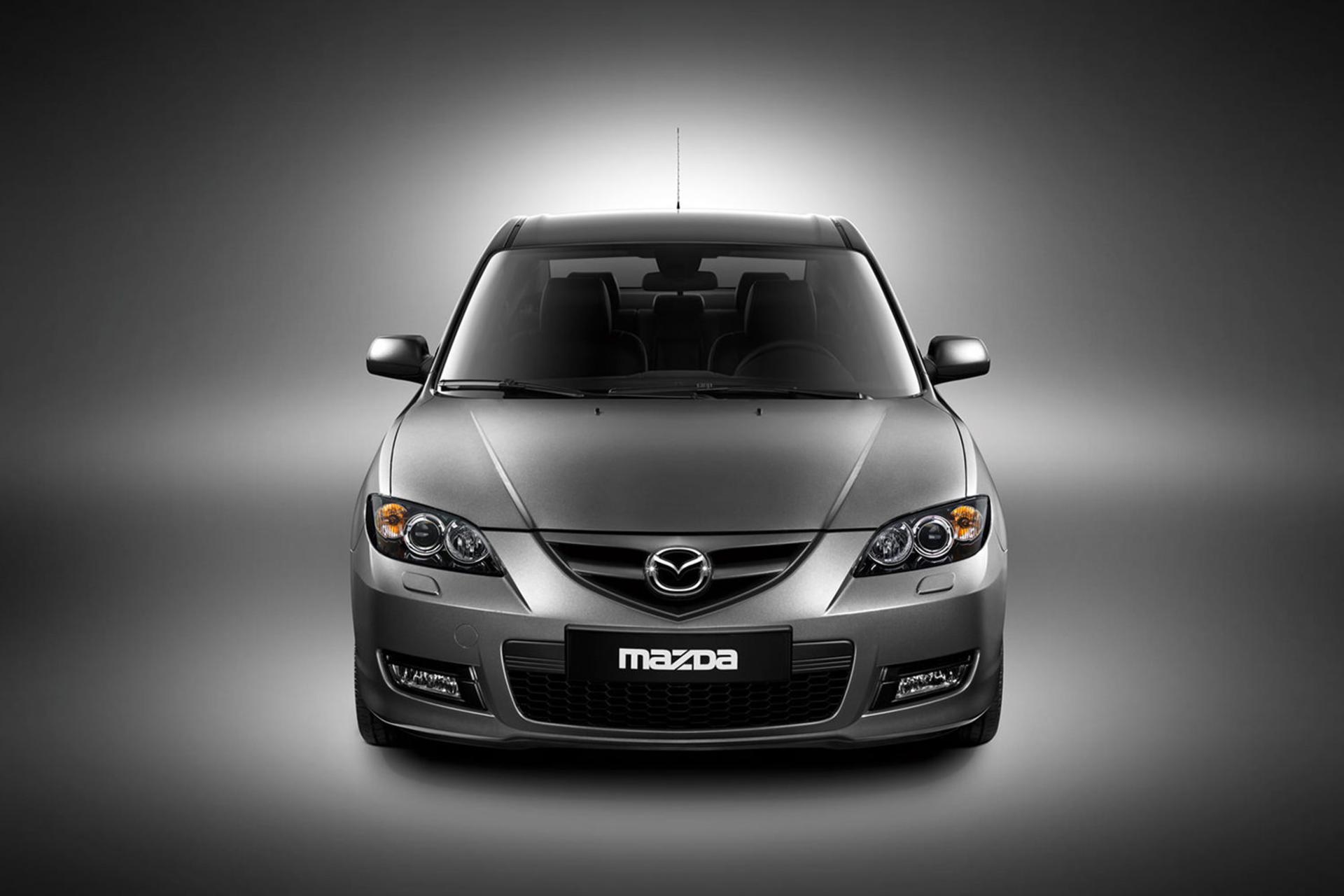 مزدا ۳ / Mazda3 نمای جلو ۳