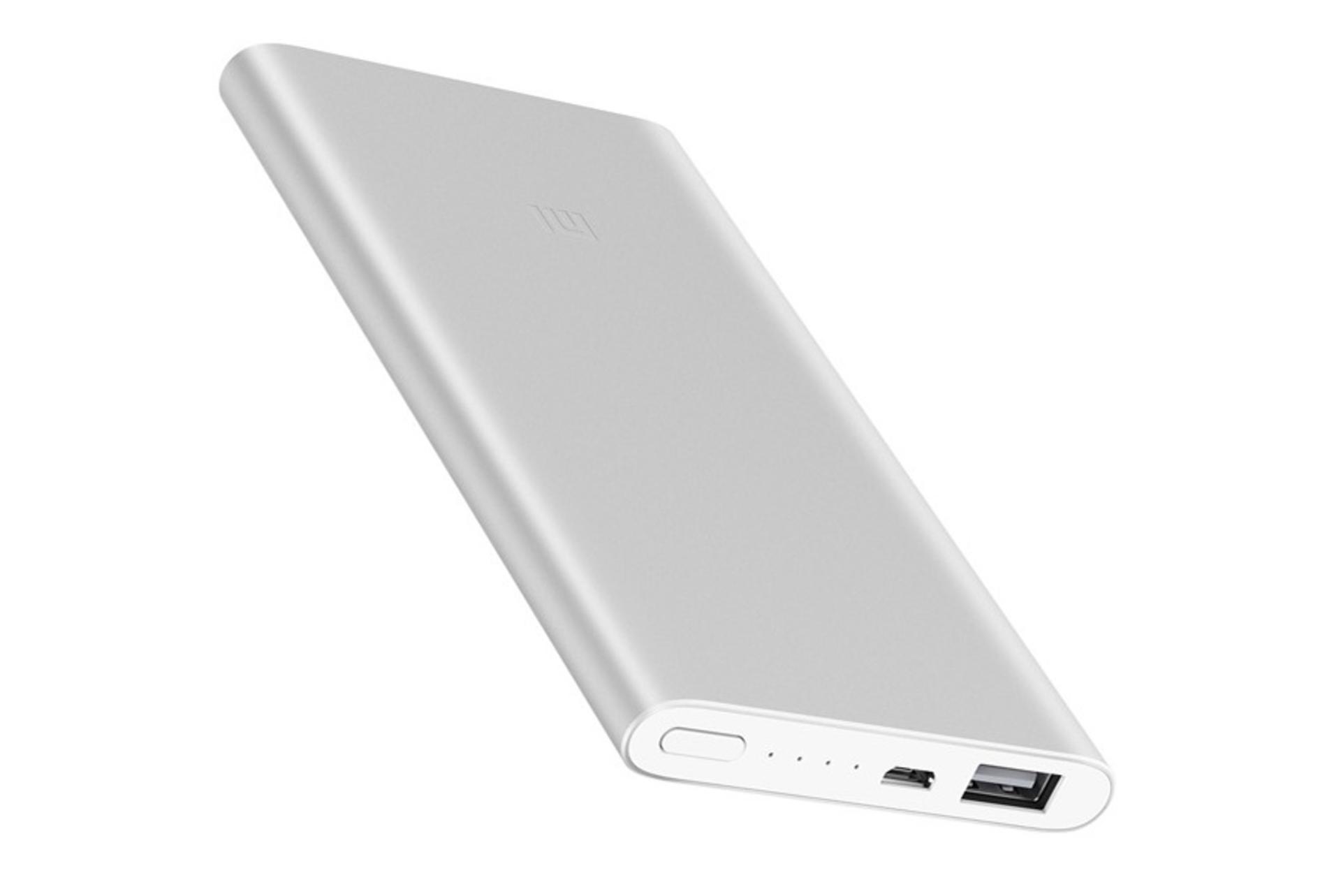 می پاور بانک ۲ شیائومی ظرفیت 5000 میلی‌آمپر ساعت نمای کنار رنگ نقره ای / Xiaomi Mi Power Bank 2 50