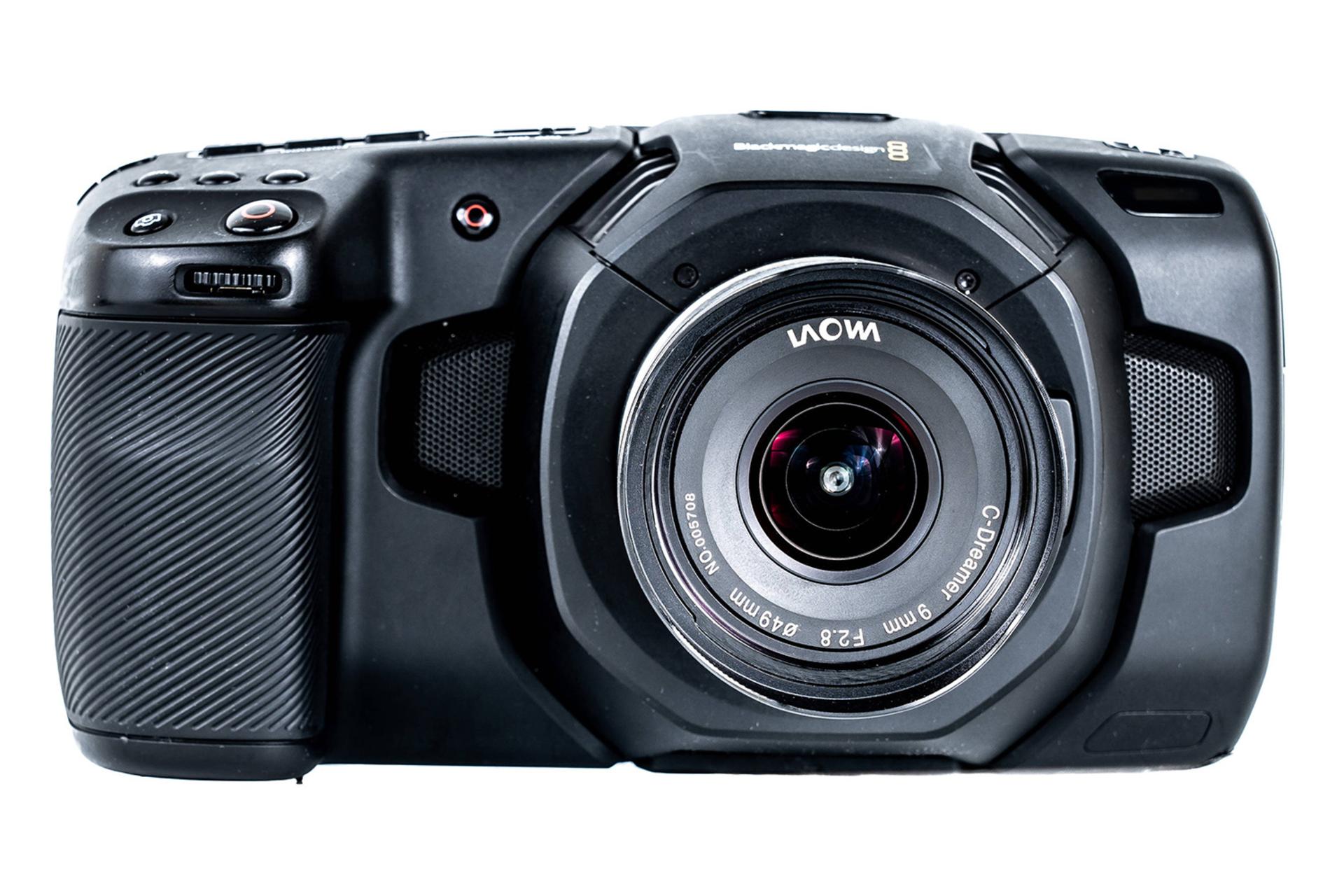 لنز ونوس لائووا 10 میلی‌متری F2 برای مانت میکرو چهار سوم از نمای جلو