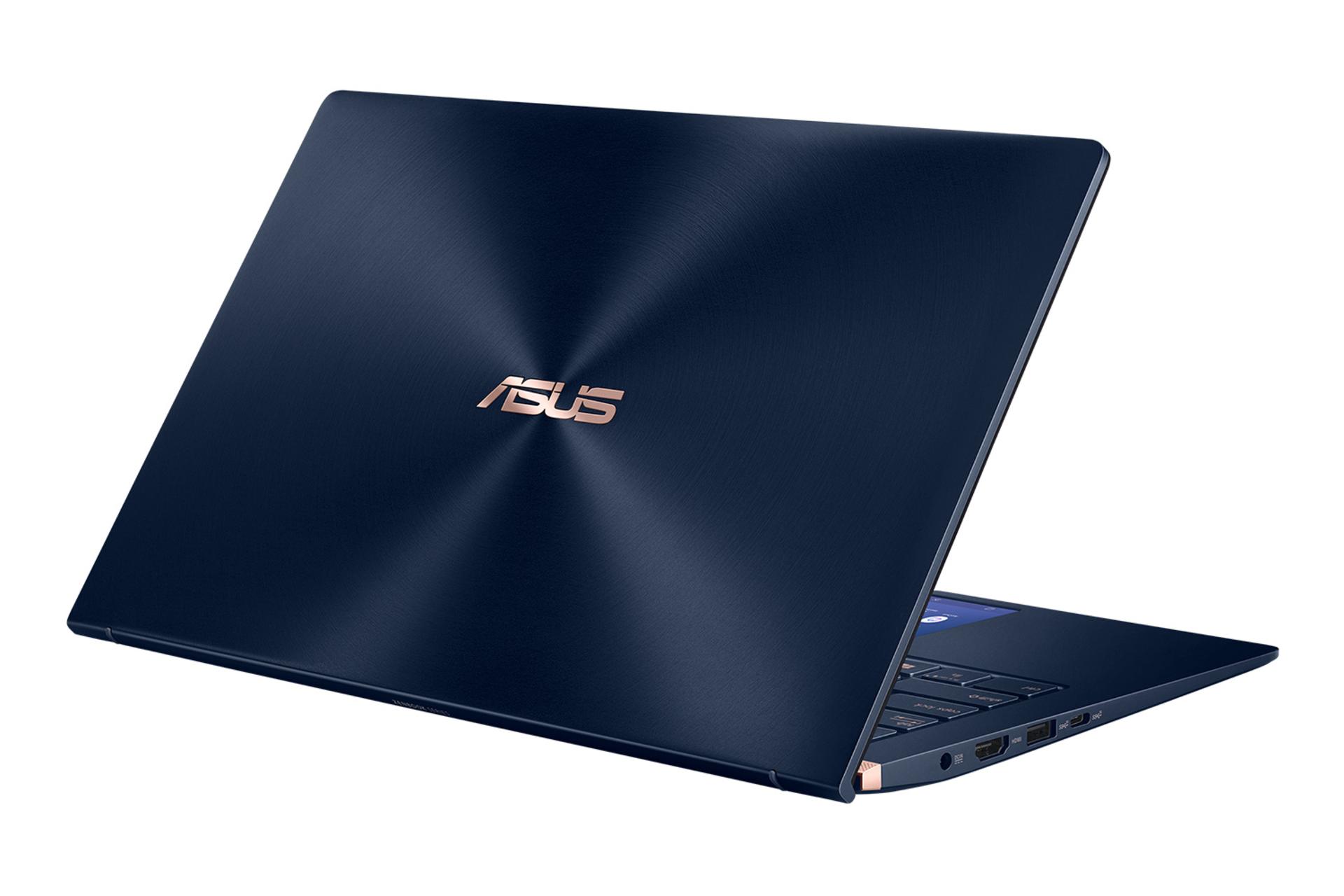 نمای پشت لپ تاپ ایسوس ذن بوک 14 UX434 و نمایش پورت ها