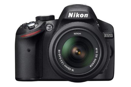نیکون D3200