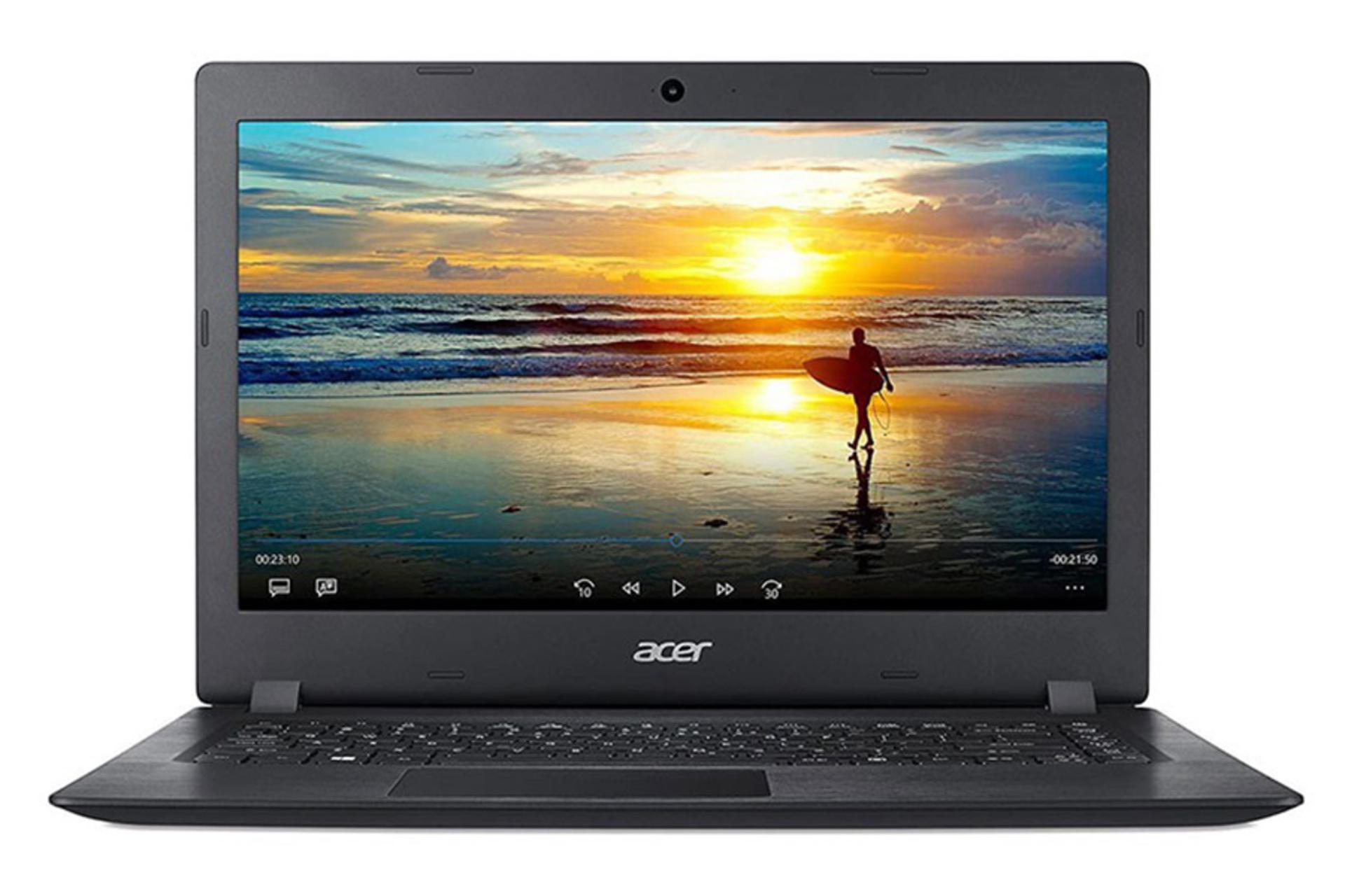 نمای جلو لپ تاپ ایسر اسپایر 1 با صفحه روشن