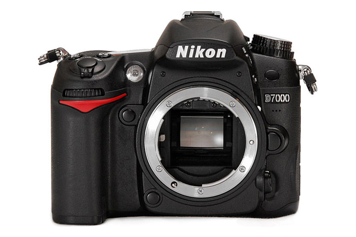 Nikon d7000 on sale