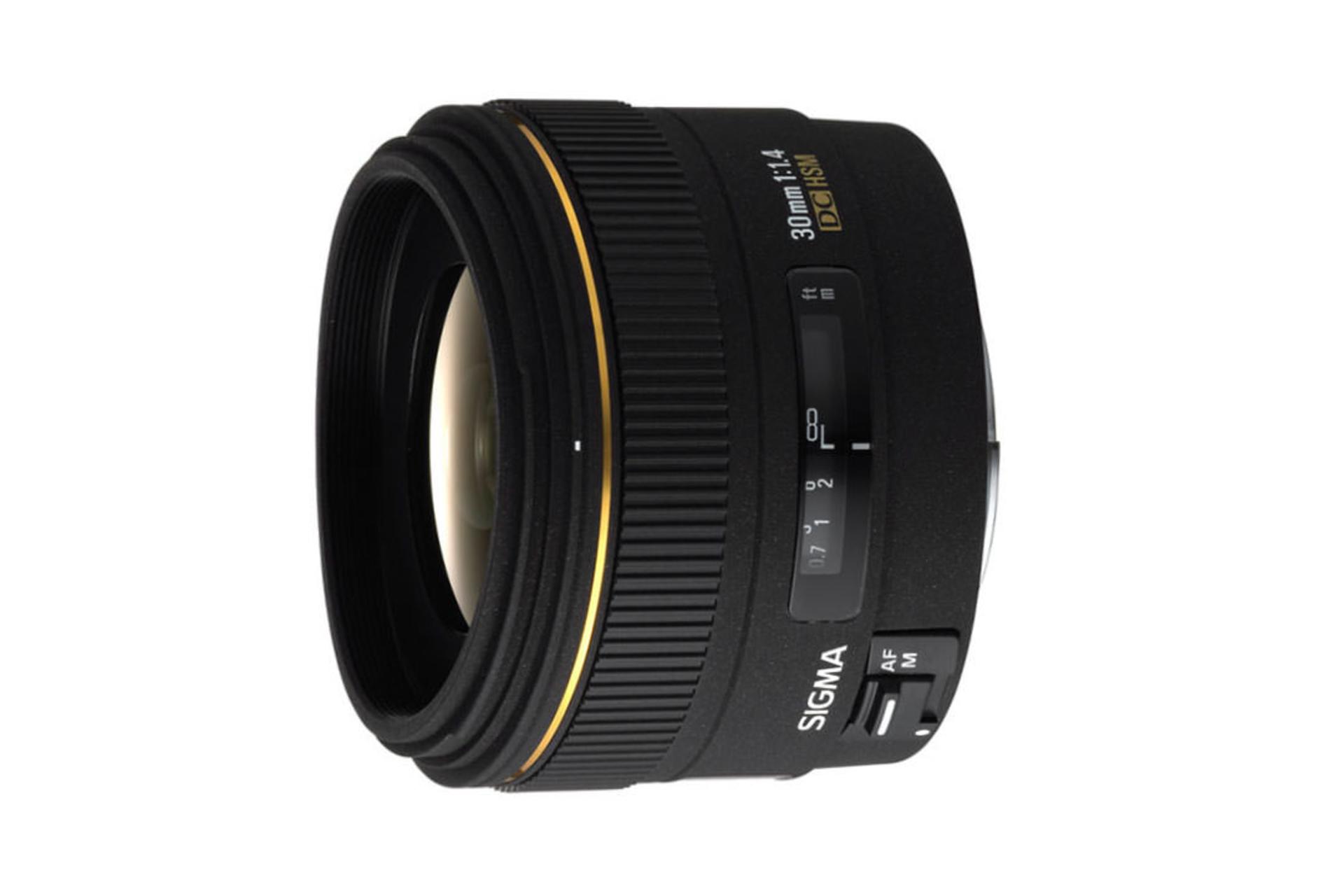 Sigma 30mm F1.4 EX DC HSM