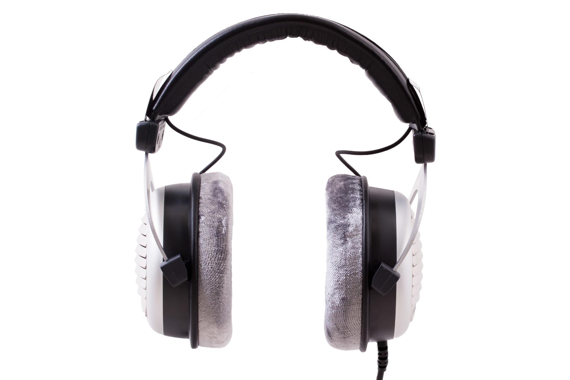 نمای روبرو هدفون بیرداینامیک Beyerdynamic DT 990 Edition