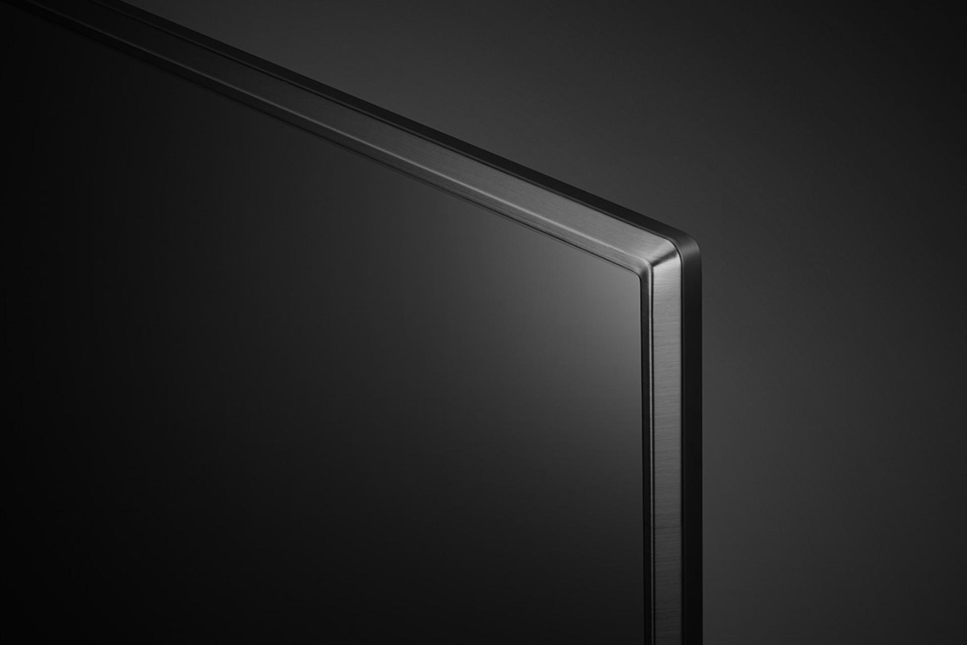 نمای گوشه تلویزیون ال جی UJ6900 مدل 55 اینچ با بدنه نقره ای