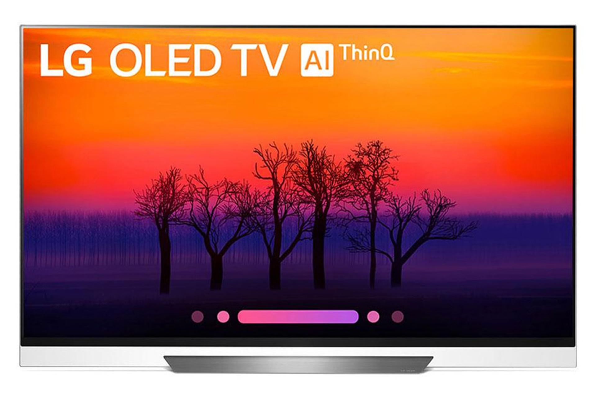 نمای جلو تلویزیون الجی OLED65E8 مدل 65 اینچ با صفحه روشن