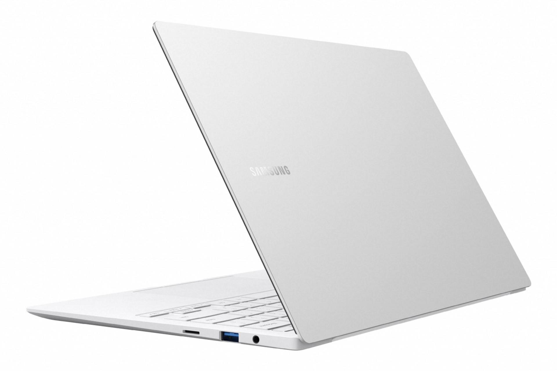 نمای نیمرخ پشت لپ تاپ سامسونگ گلکسی بوک پرو رنگ نقره ای