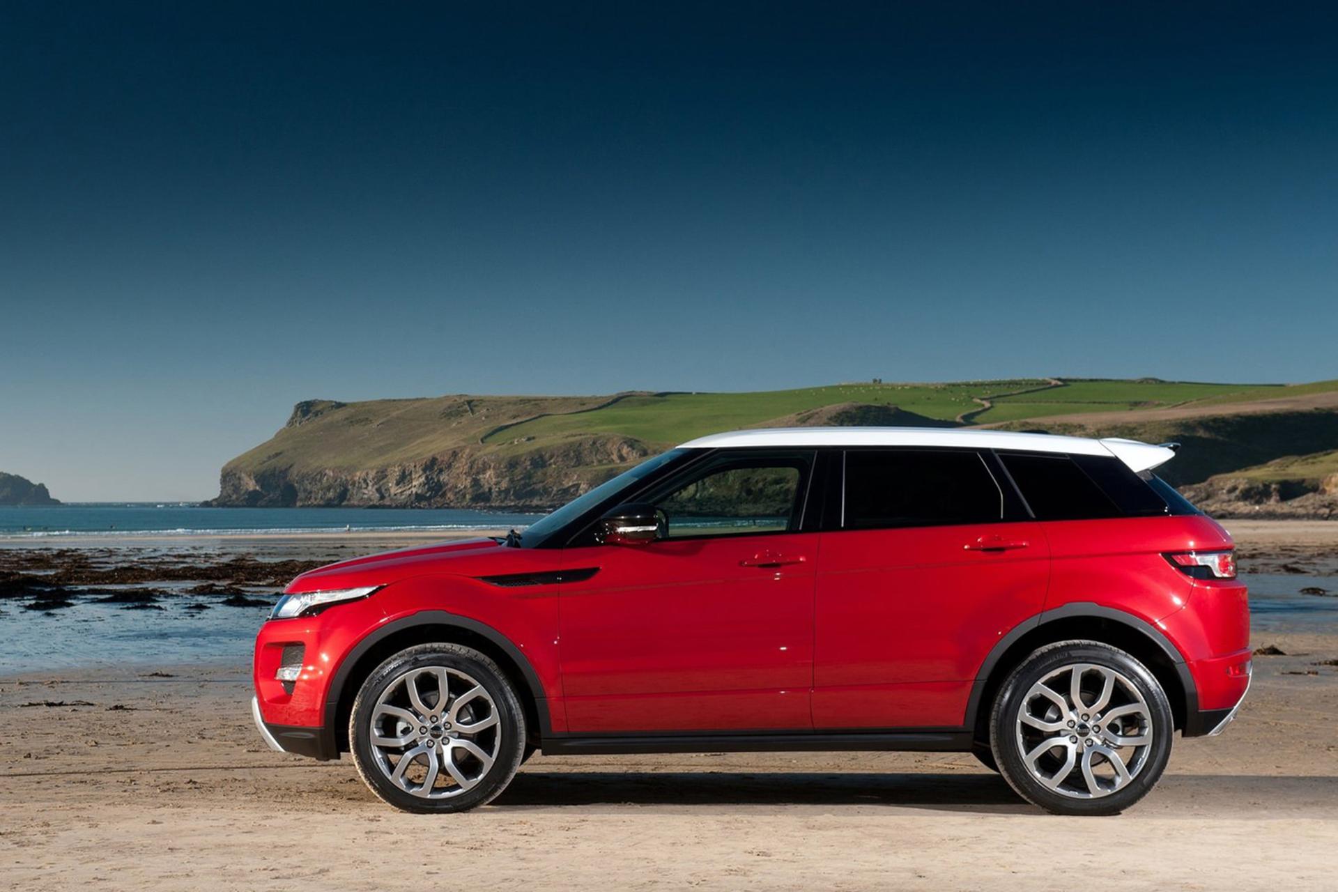 نمای جانبی خودرو لندرور رنجرو Land Rover Range Rover Evoque 2015