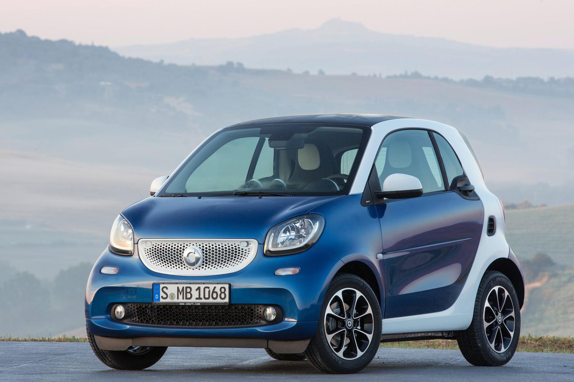 نمای جلو خودرو اسمارت فورتو Smart Fortwo 2016