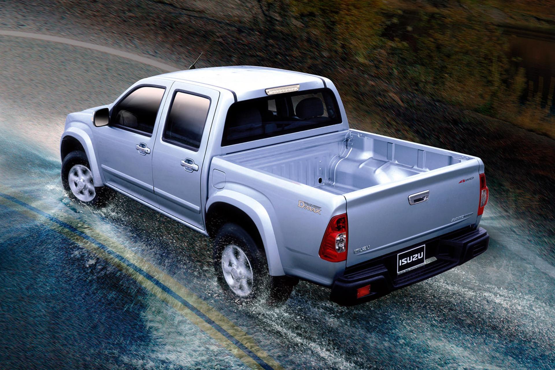 نمای عقب خودرو ایسوزو دی مکس Isuzu D-Max