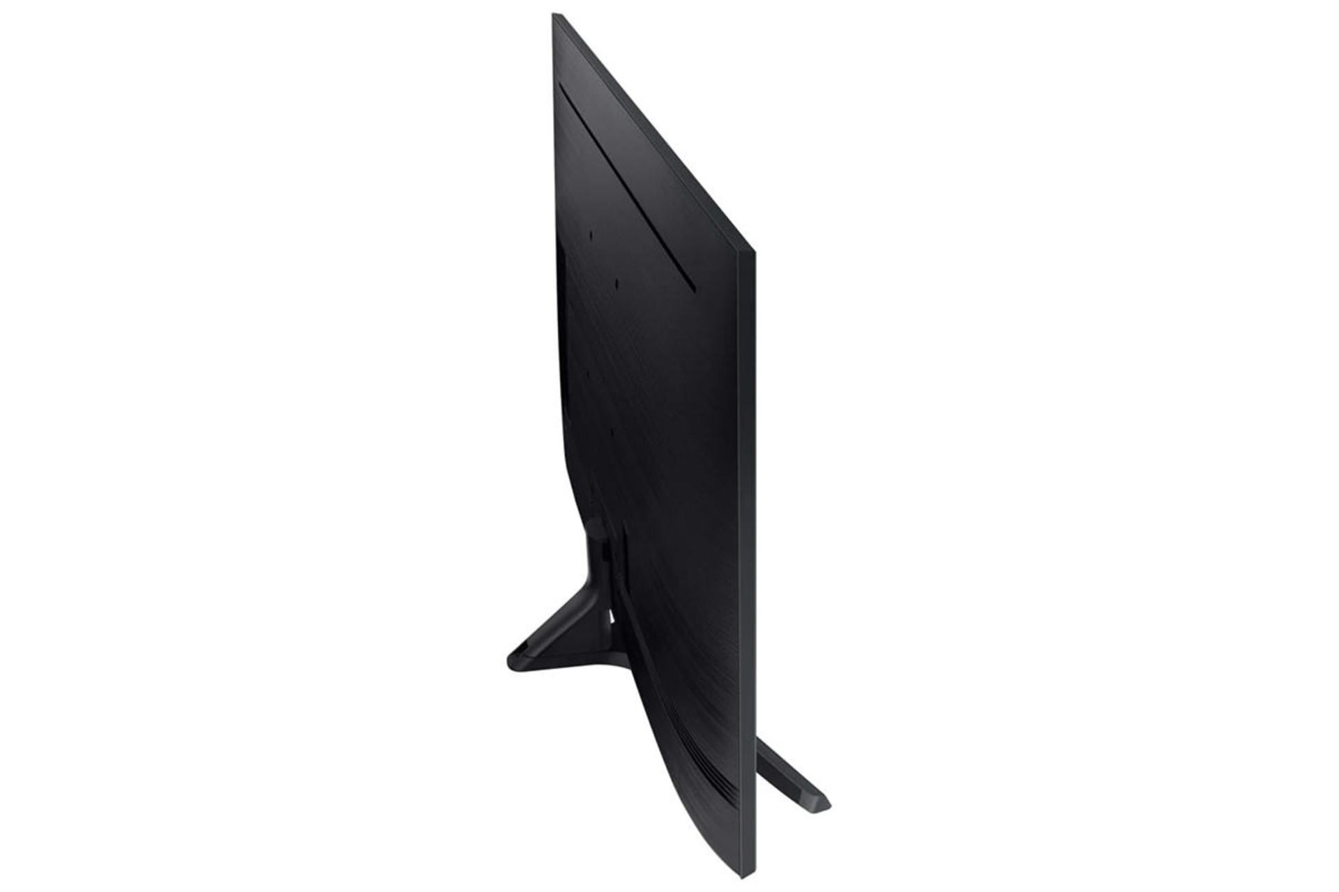 نمای پشت تلویزیون سامسونگ RU7400 مدل 65 اینچ