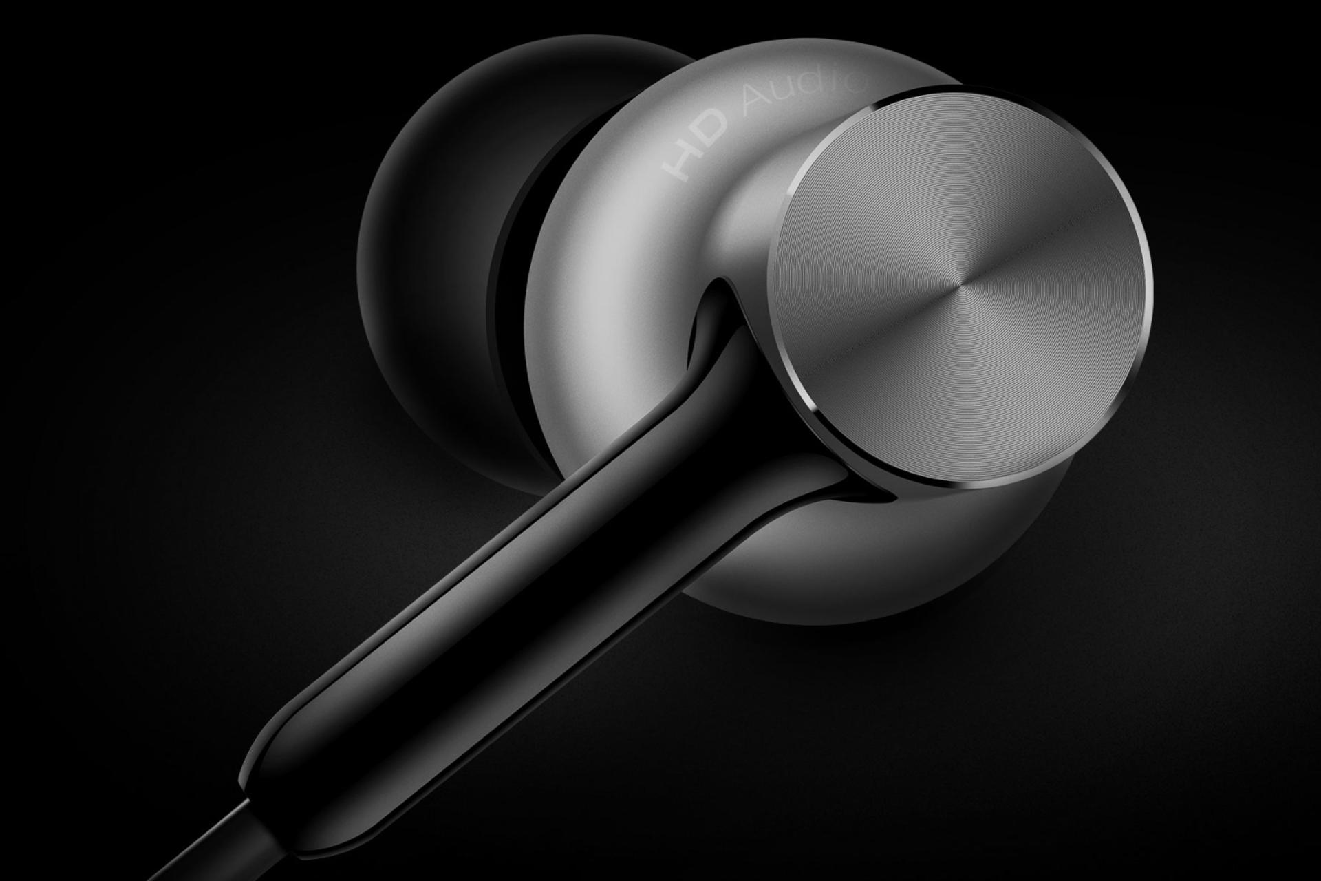 پشت هدفون شیائومی Xiaomi Mi In-Ear Headphones Pro HD