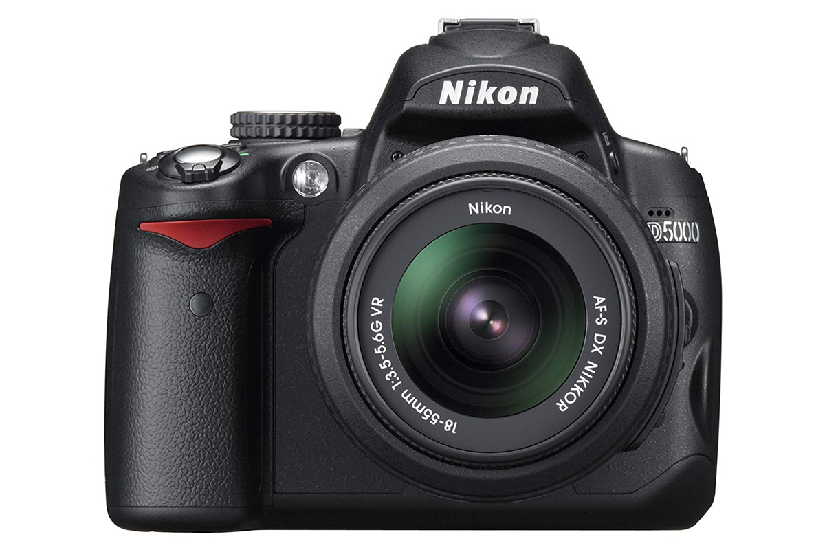 Nikon d5000 hot sale