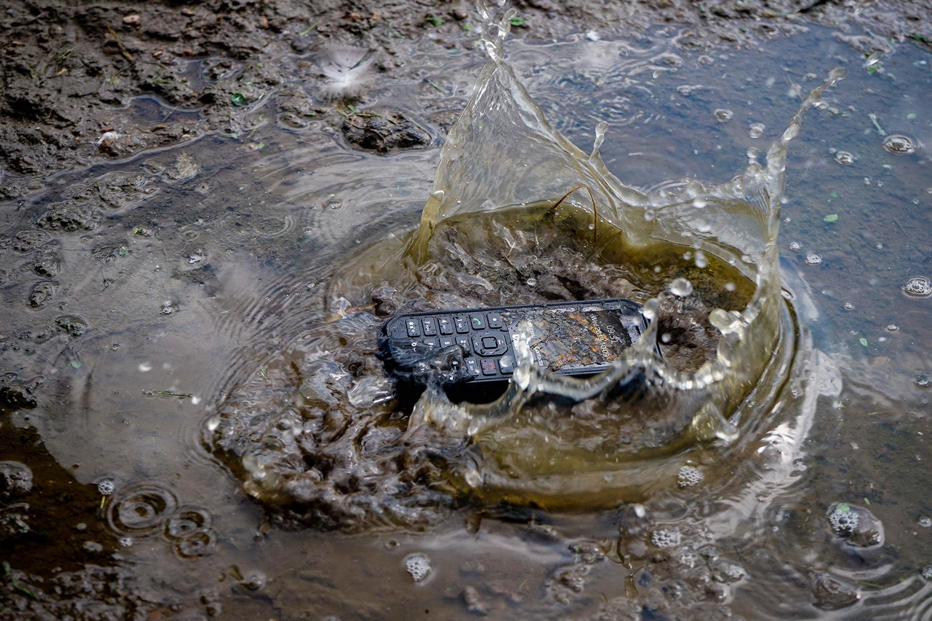 Cat B26 / گوشی موبایل کت بی 26 ضد آب