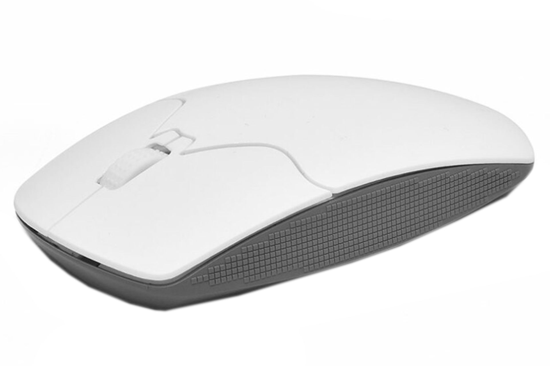 نمای روبه رو ماوس تسکو681w