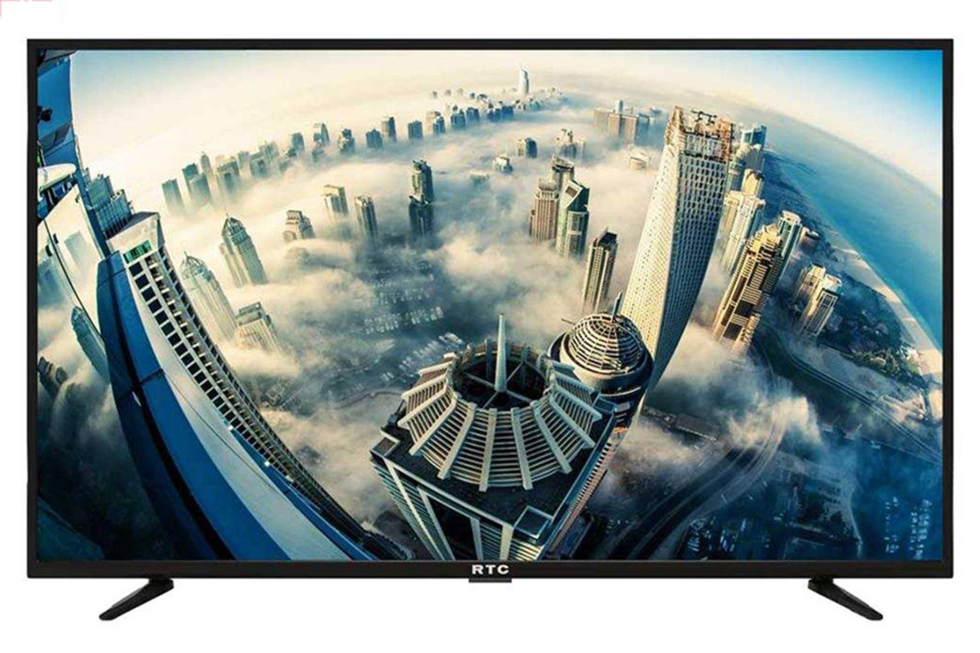 نمای جلو تلویزیون آر تی سی BM5400 مدل 43 اینچ با صفحه روشن