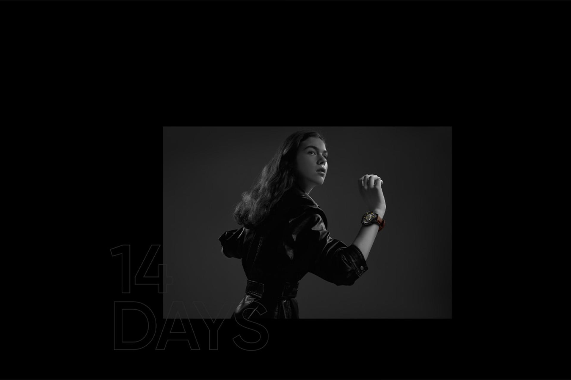 ساعت هوشمند Realme Watch S Pro در دست کاربر / ریلمی واچ اس پرو اوپو