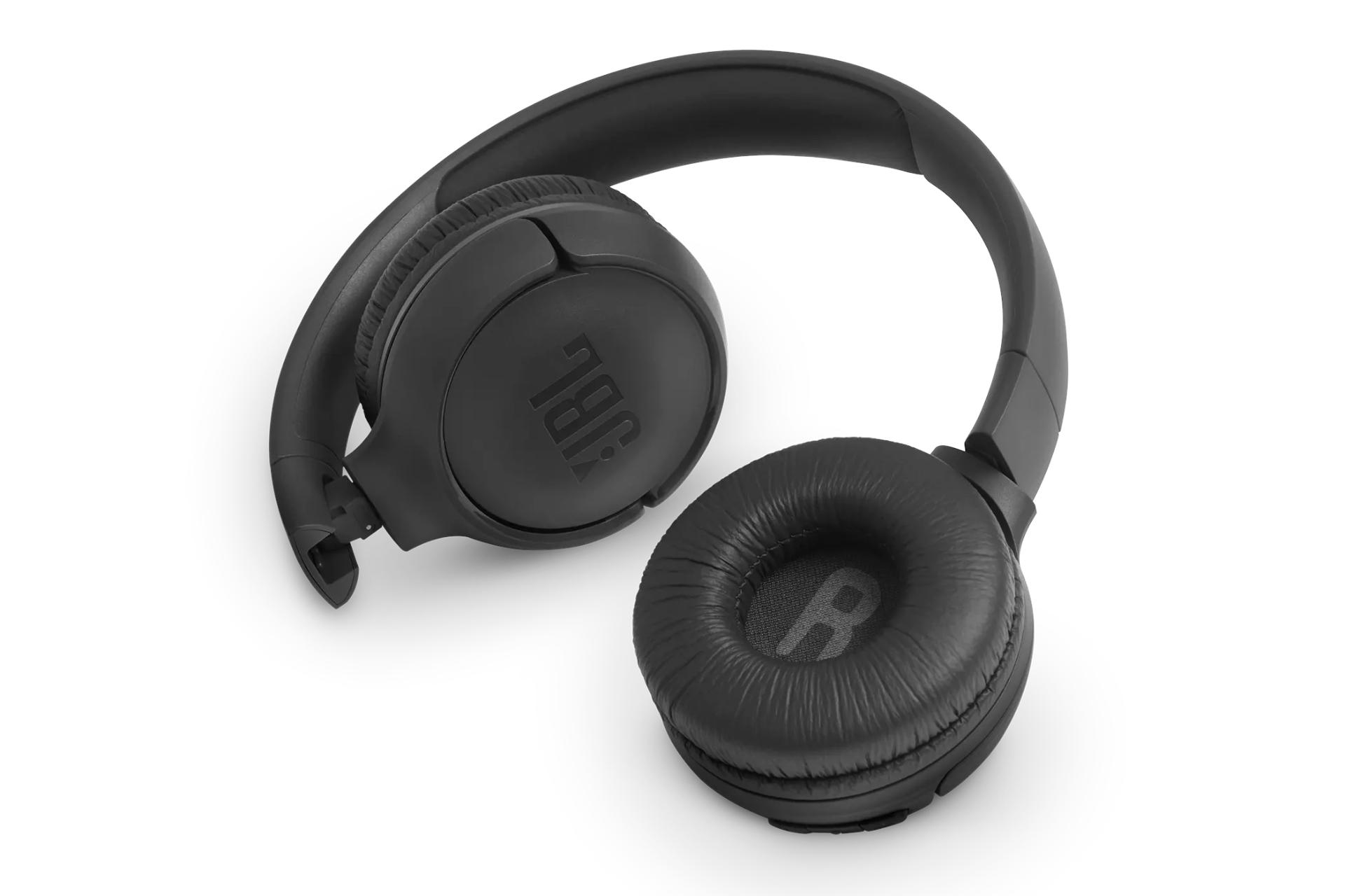 طراحی کامپکت هدفون بی سیم جی بی ال JBL TUNE 560BT مشکی