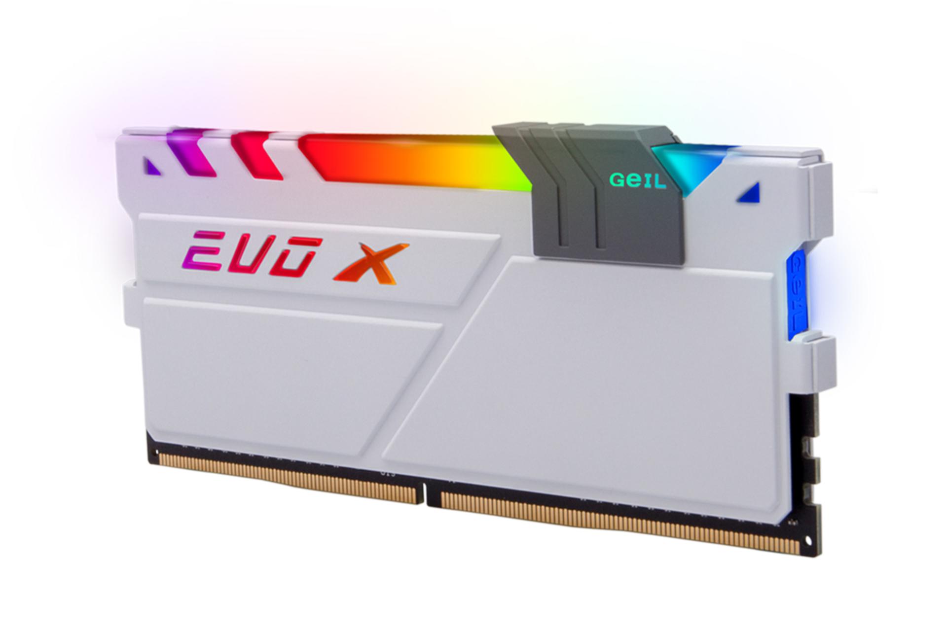 نمای کناری رم گیل EVO X II ظرفیت 16 گیگابایت (2x8) از نوع DDR4-3600