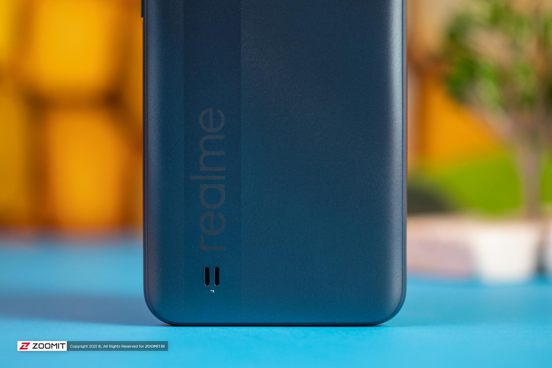 نمای نزدیک از پنل پشت ریلمی C11