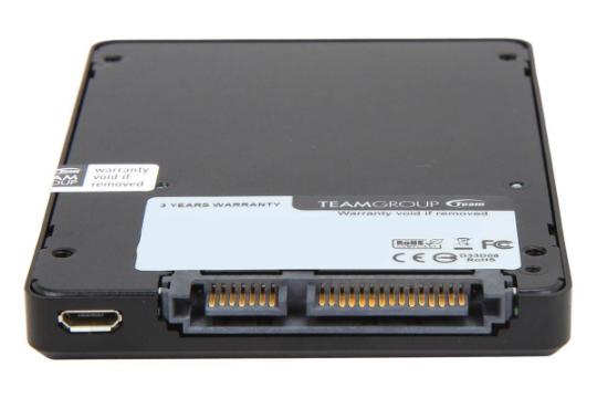 درگاه SSD تیم گروپ T-Force DELTA RGB (5V) SATA 2.5 Inch ظرفیت 250 گیگابایت TeamGroup