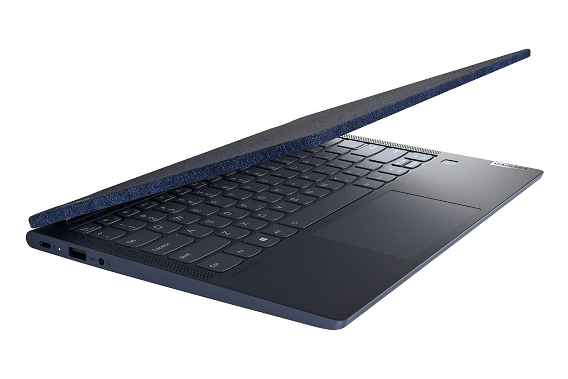نمای نیمرخ چپ لپ تاپ لنوو Yoga 6 در حالت نیمه باز