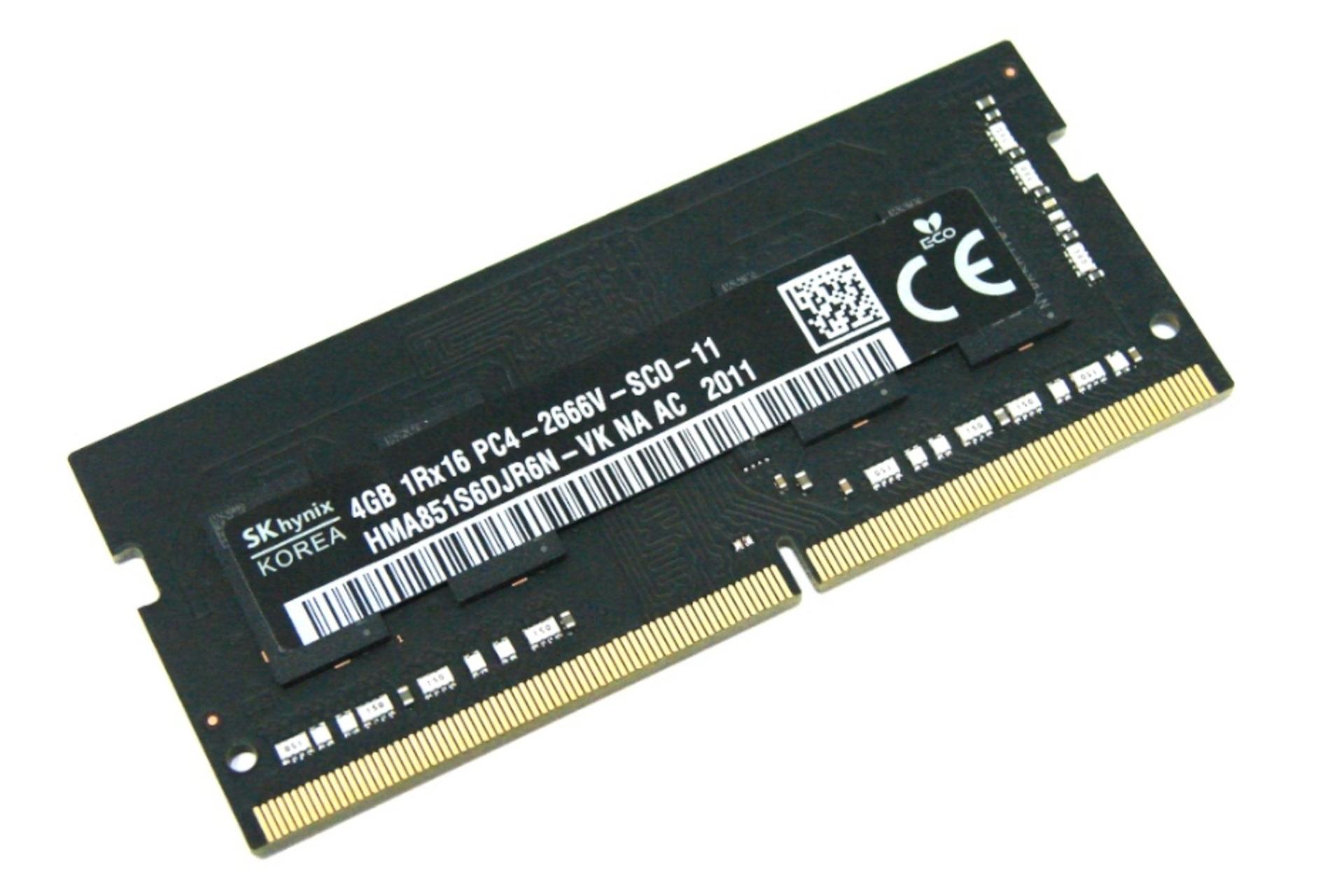نمای چپ حافظه رم اس کی هاینیکس SK Hynix HMA851S6DJR6N-VK 4GB DDR4-2666 CL19 ظرفیت 4 گیگابایت