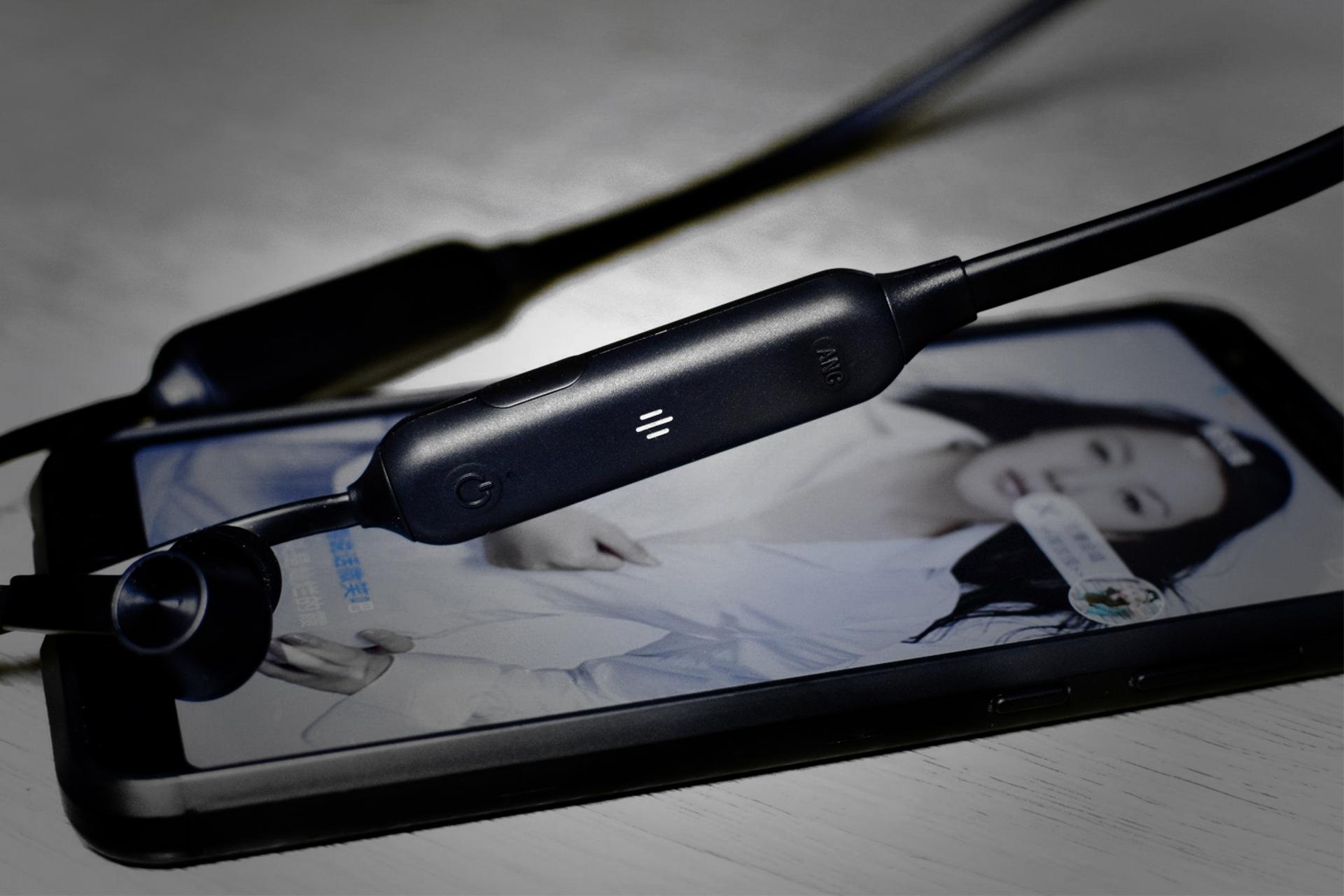 کنترل کننده صدا هدفون بی سیم کیو سی وای QCY L2