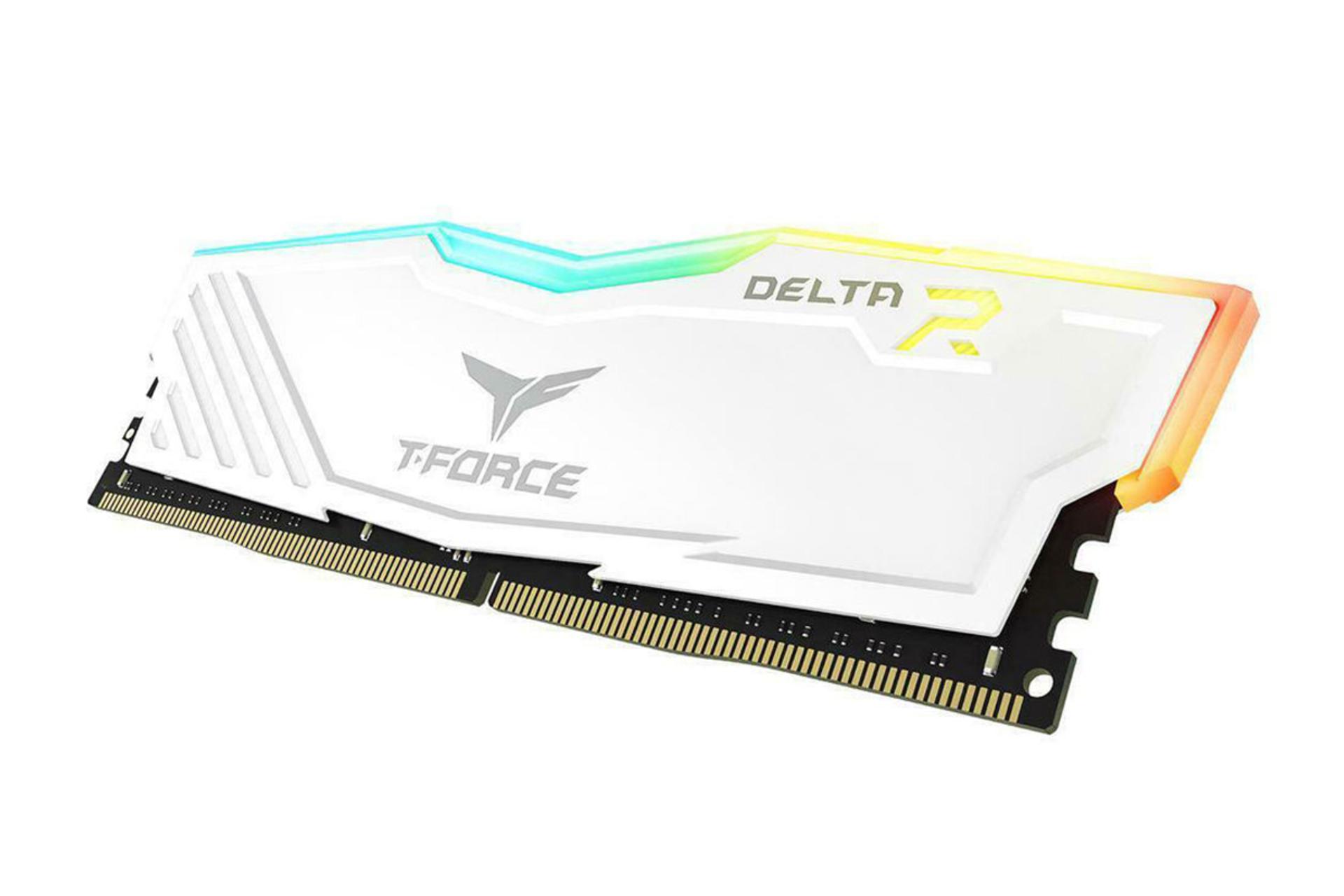 نمای کنار رم تیم گروپ T-FORCE DELTA RGB ظرفیت 16 گیگابایت از نوع DDR4-3200