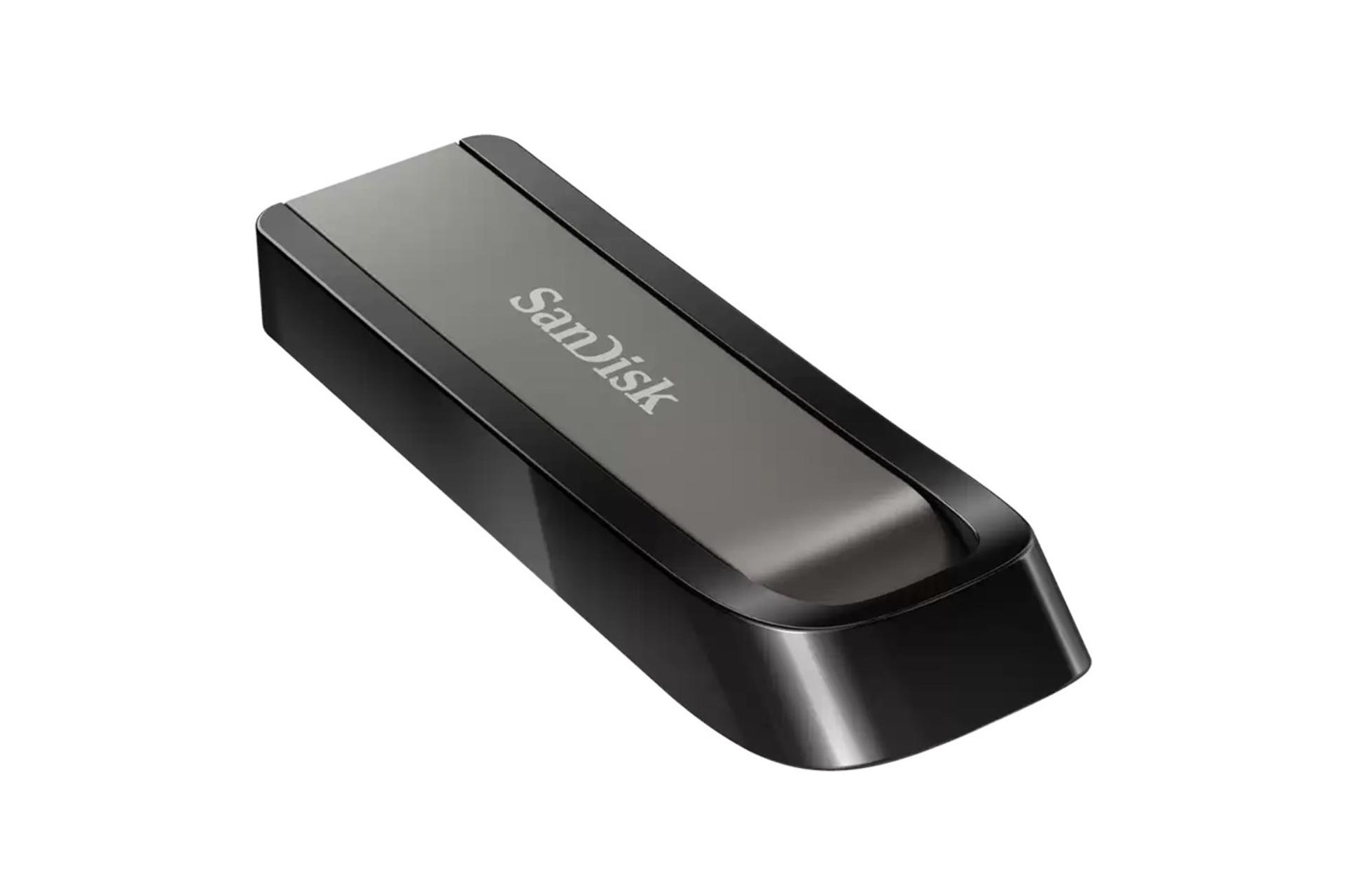 نمای راست فلش مموری سن دیسک مدل Extreme Go SDCZ810 