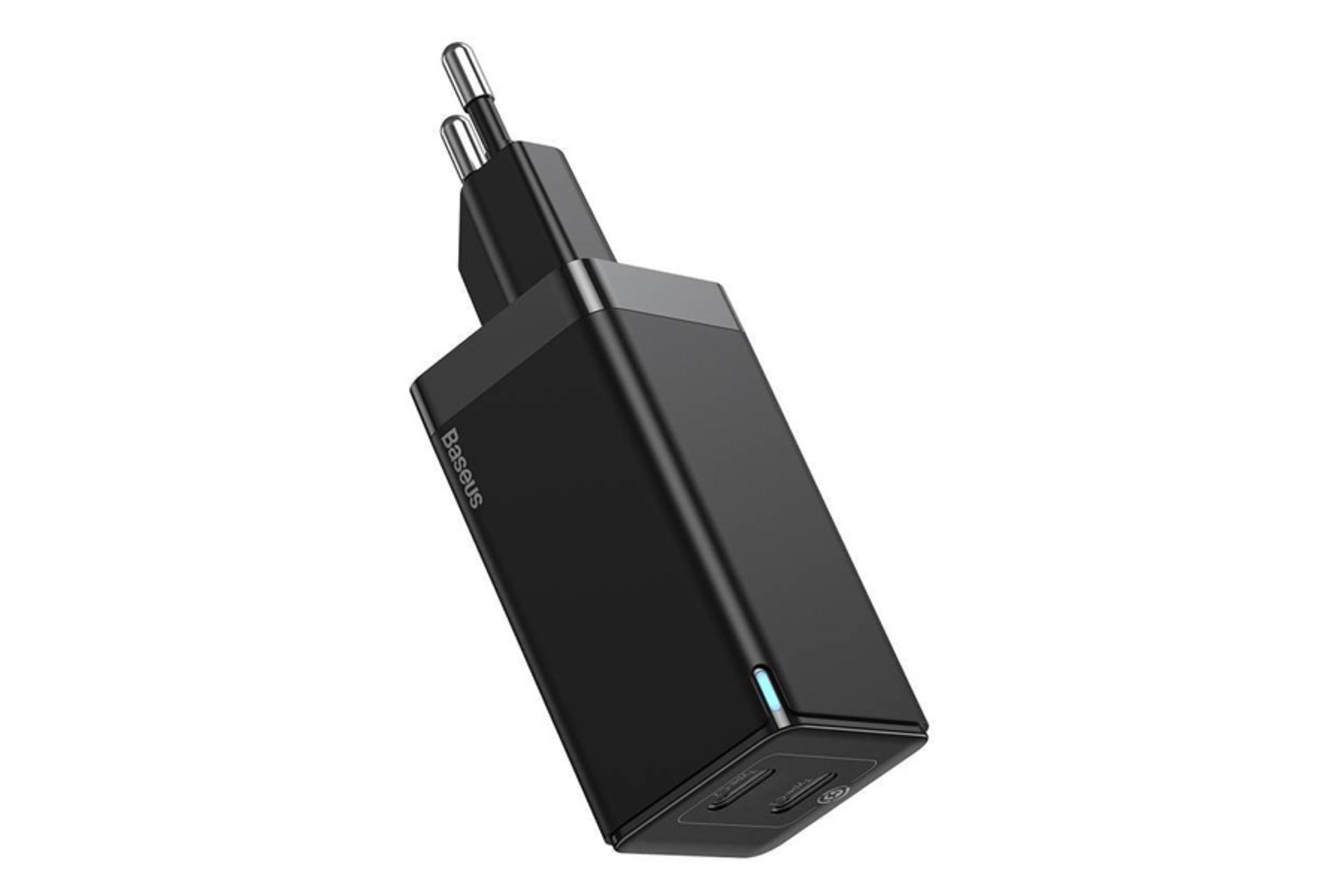 نمای جانبی شارژر باسئوس GaN2